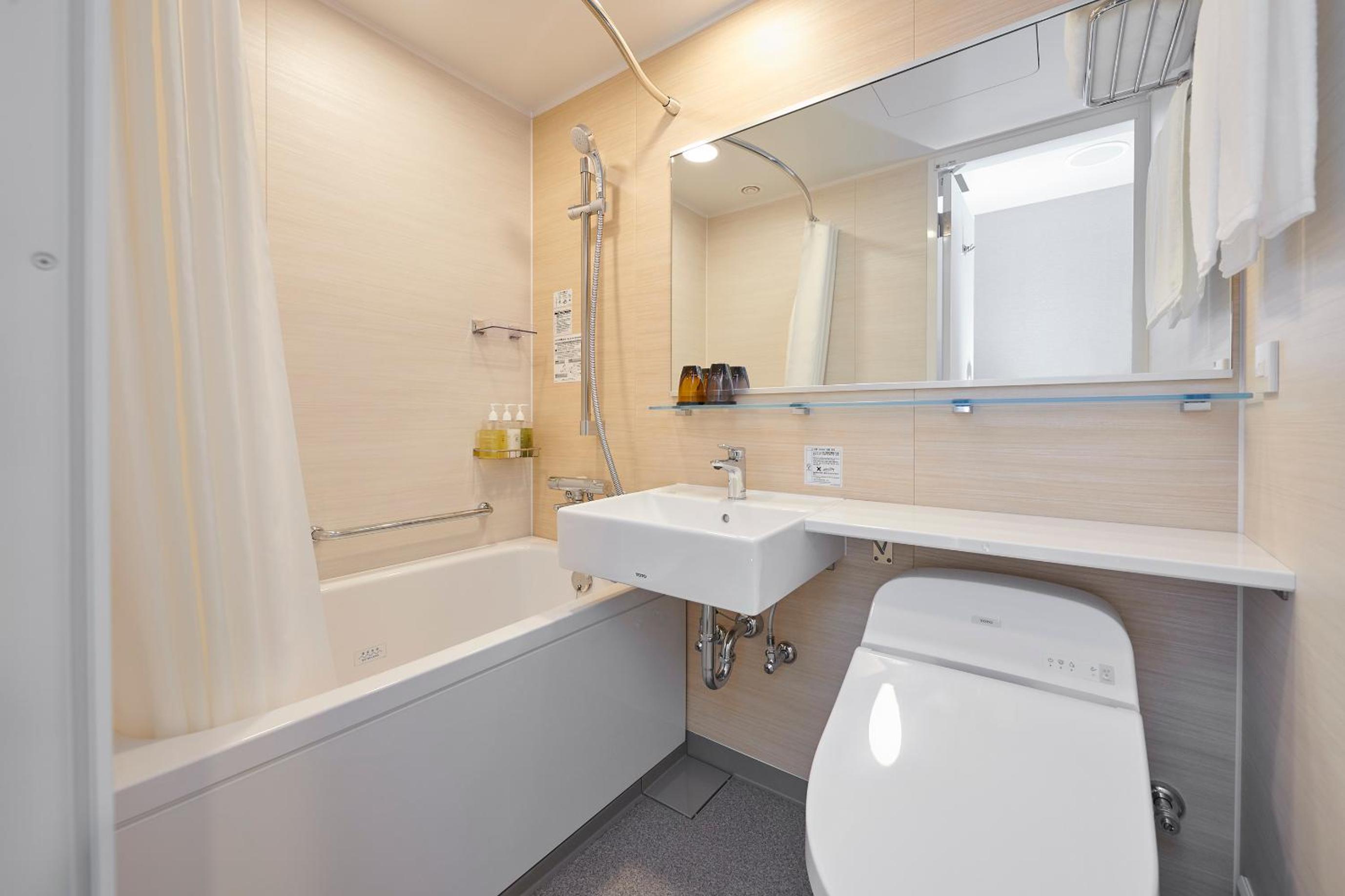 Non-Smoking - Standard Double Room - Photo 17