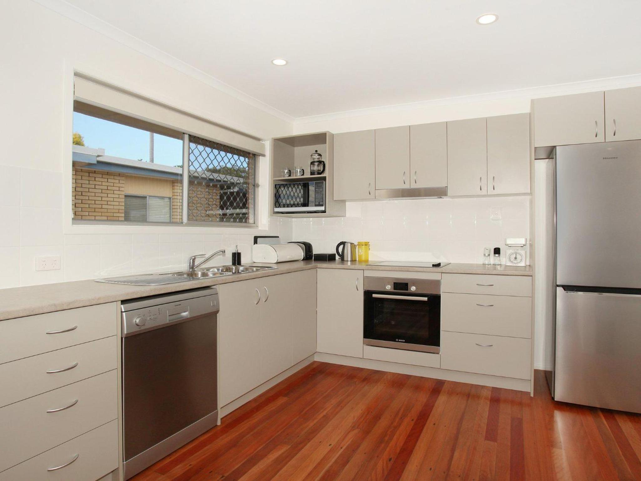 Two-Bedroom House photo 3