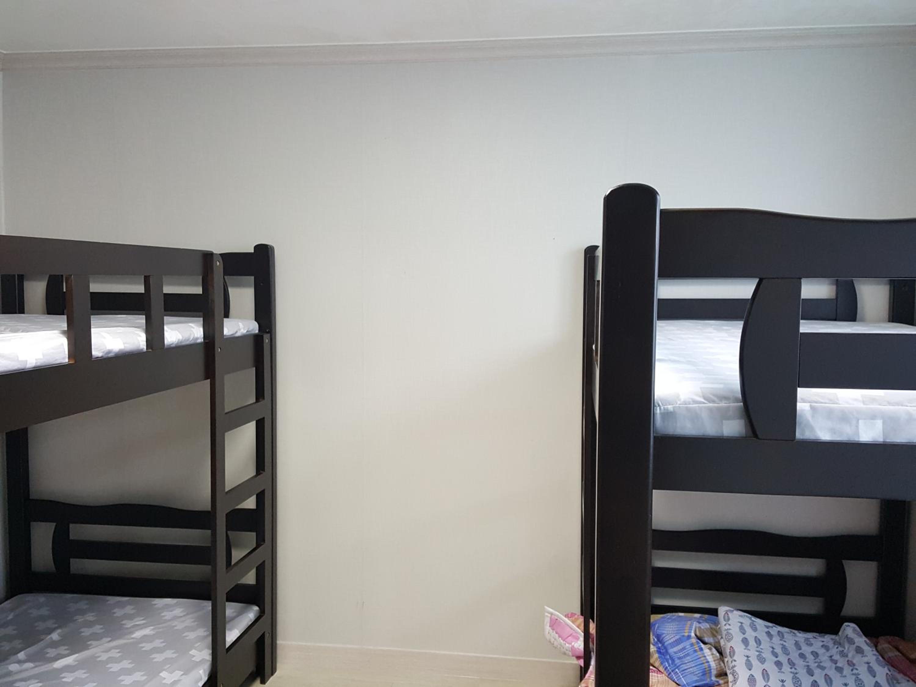 4-Bed Mixed Dormitory Room photo 1