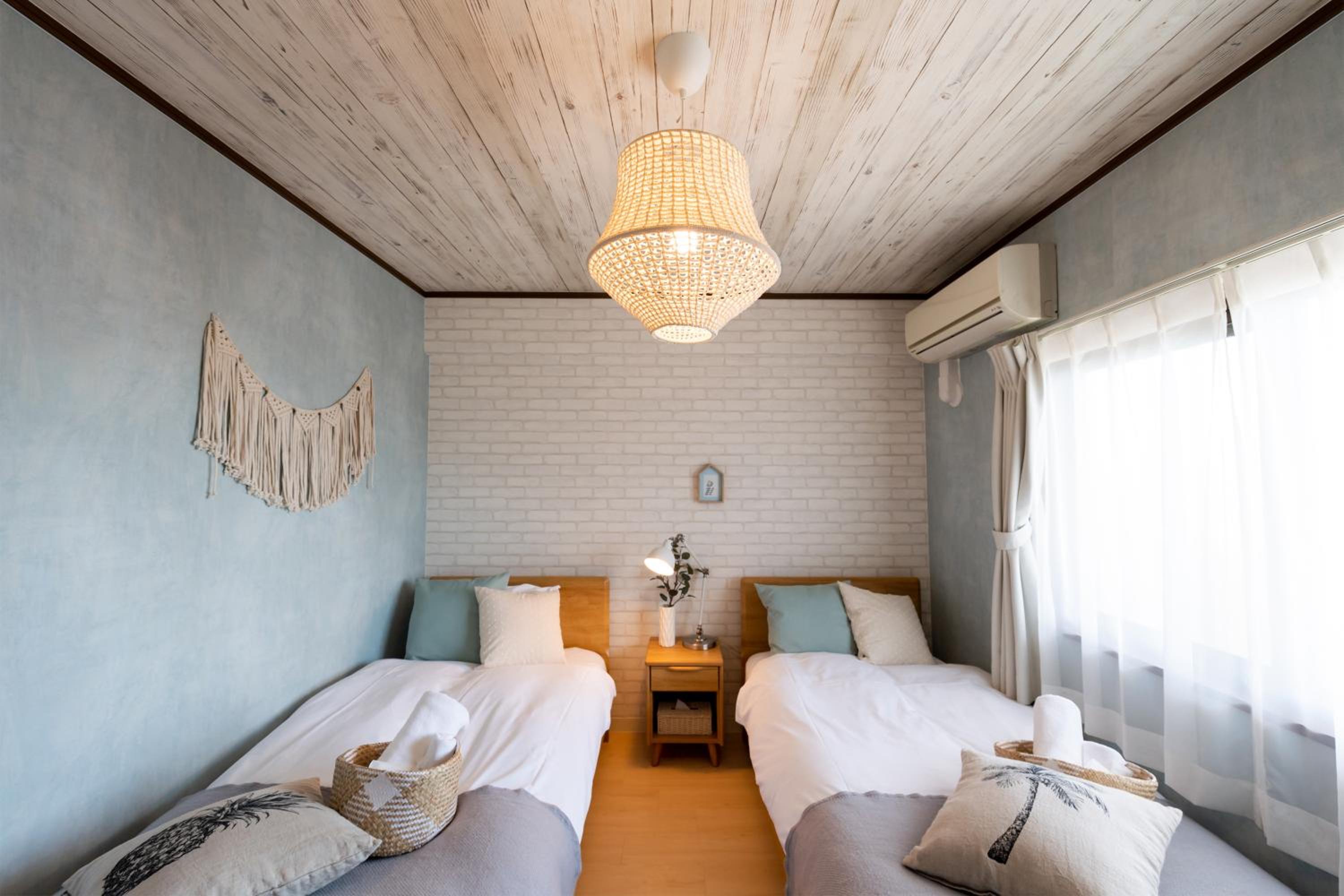 Two-Bedroom Apartment - Small Dog Friendly - Photo 7