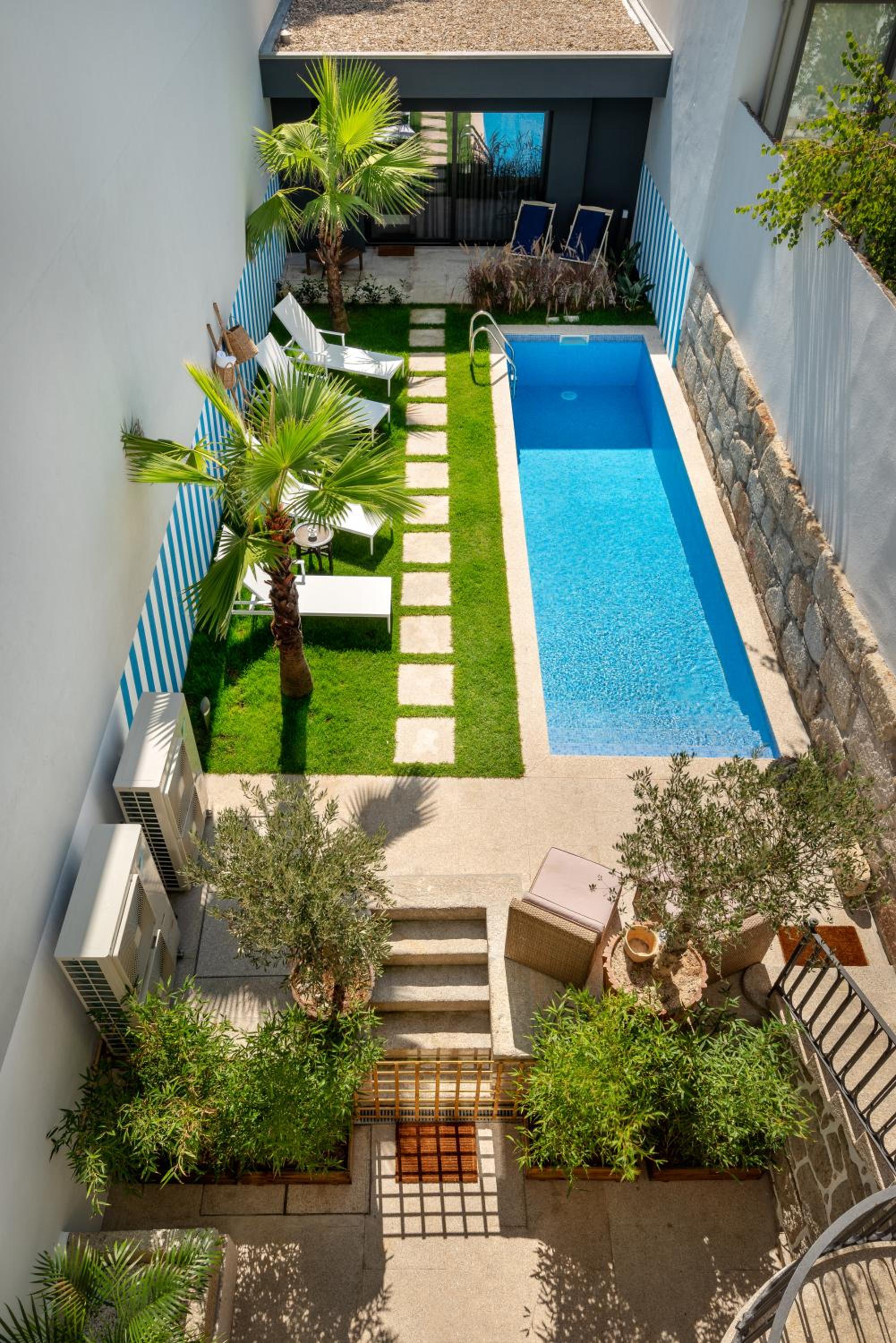 Double Room with Garden View - Photo 2