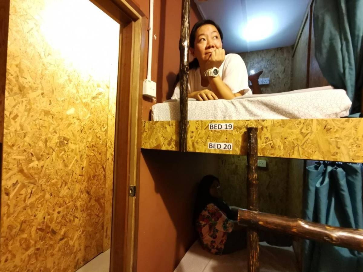 Single Bed in Dormitory Room photo 2