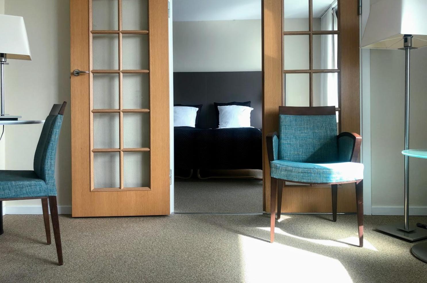 Suite - Photo 3