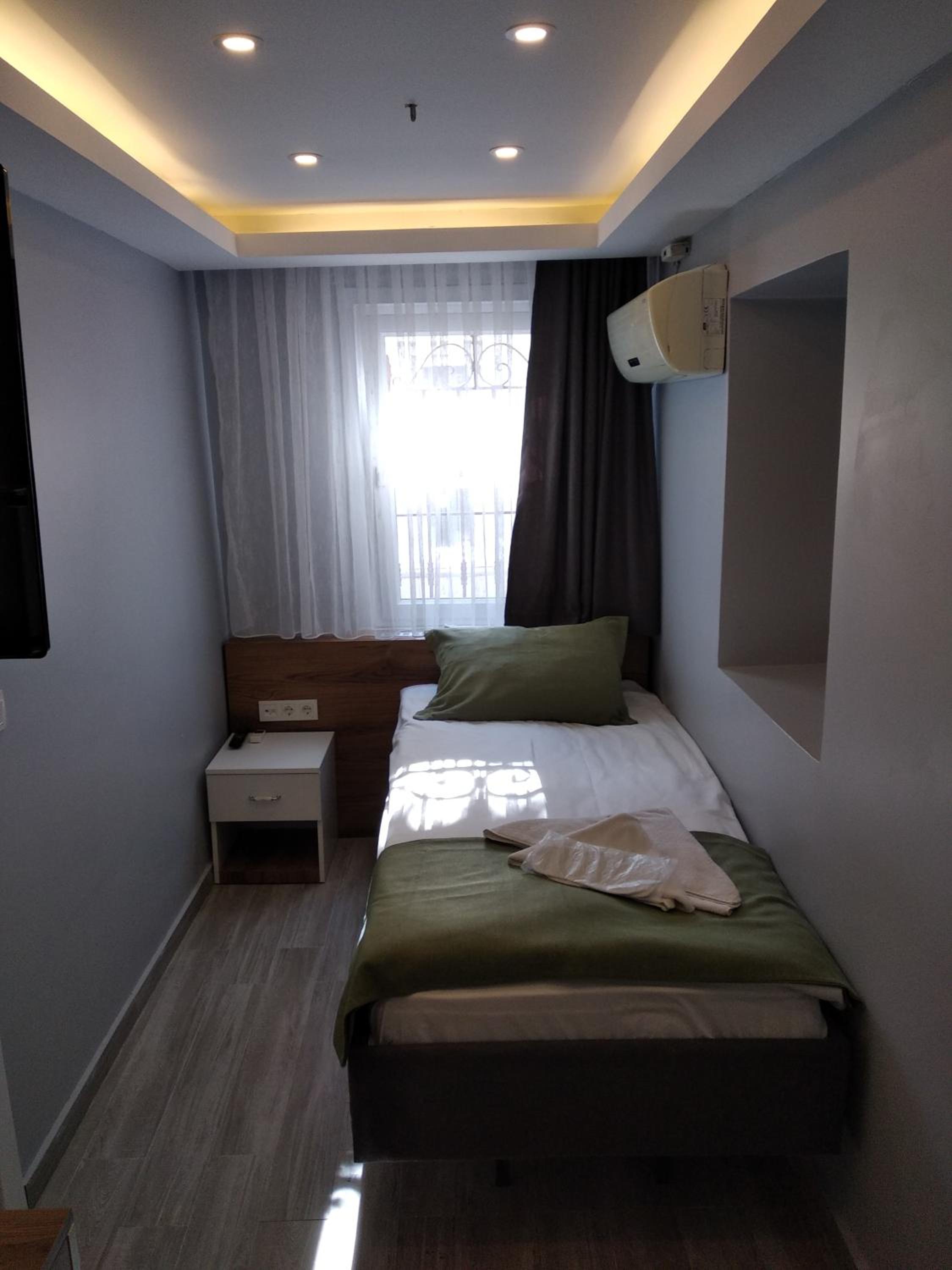 Economy Single Room photo 2