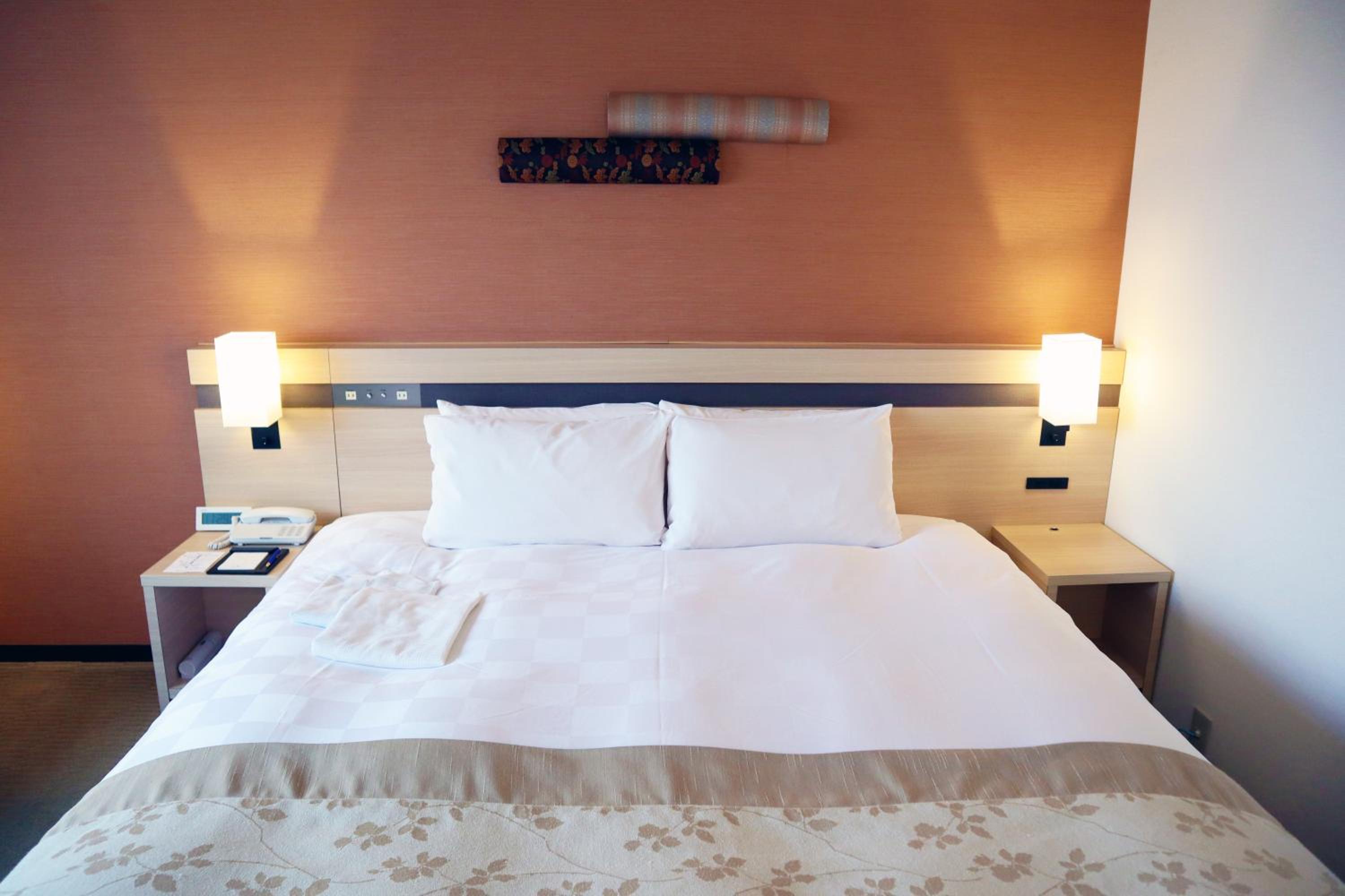 Double Room - Non-Smoking  photo 3