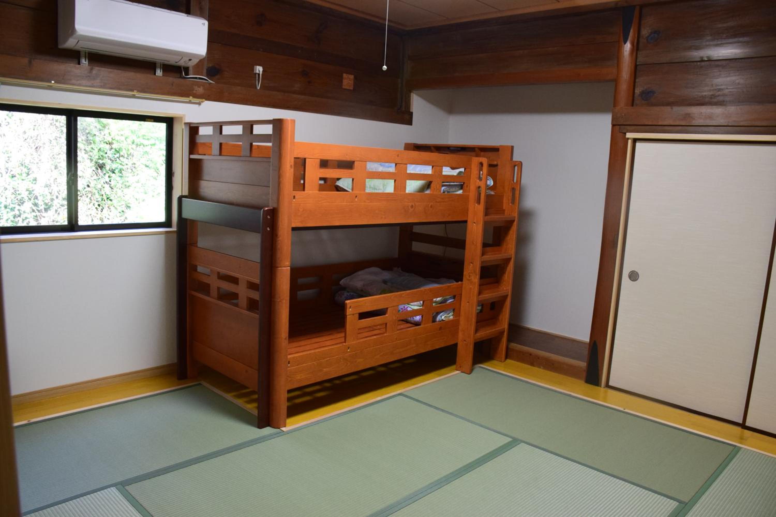 Family Room with Bunk Bed photo 2