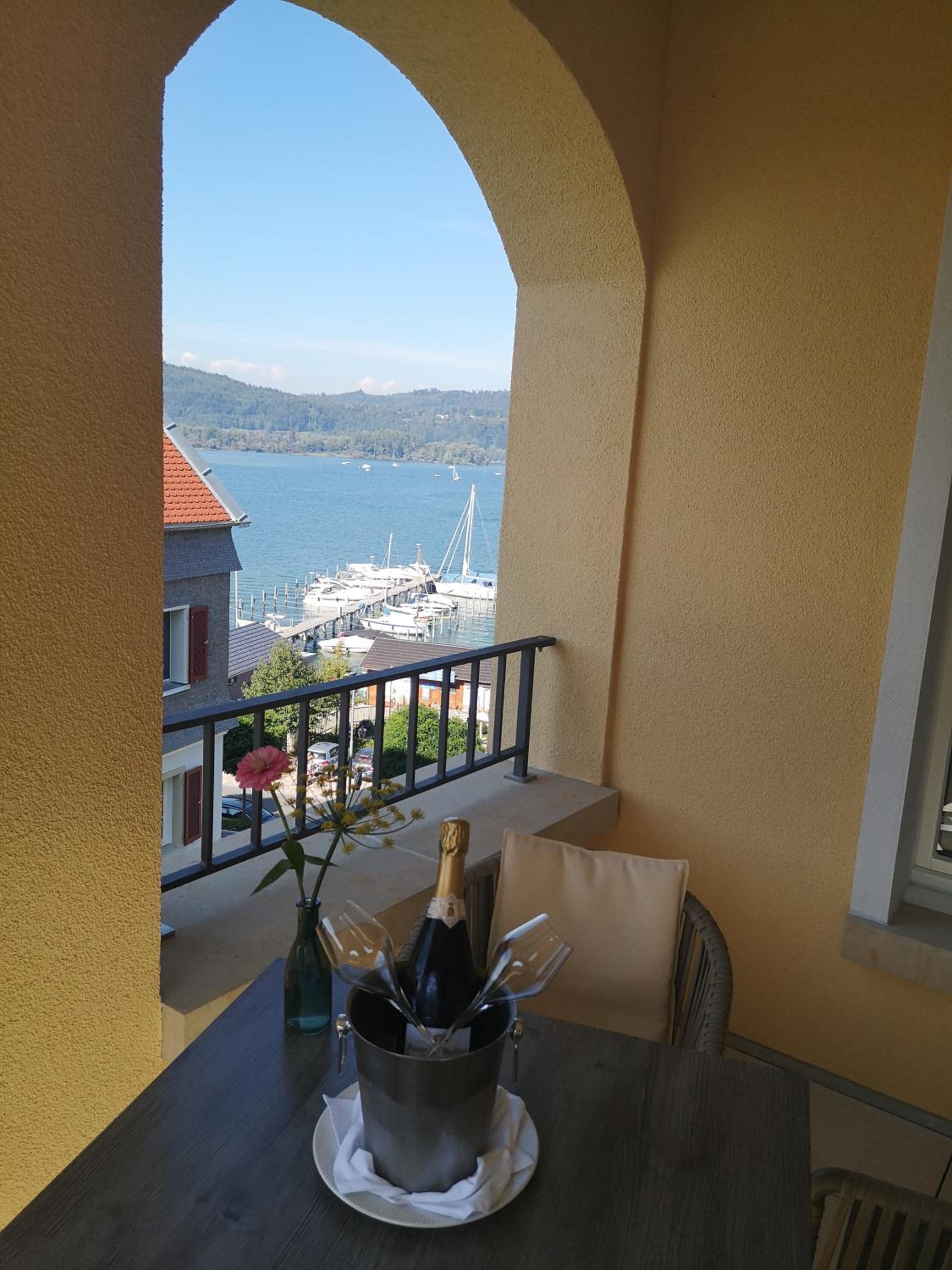 Deluxe Double Room with Balcony - Photo 1