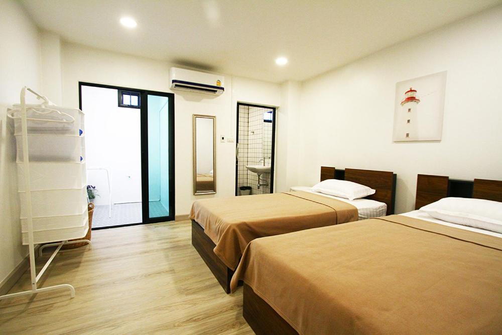 Twin Room with Balcony photo 1