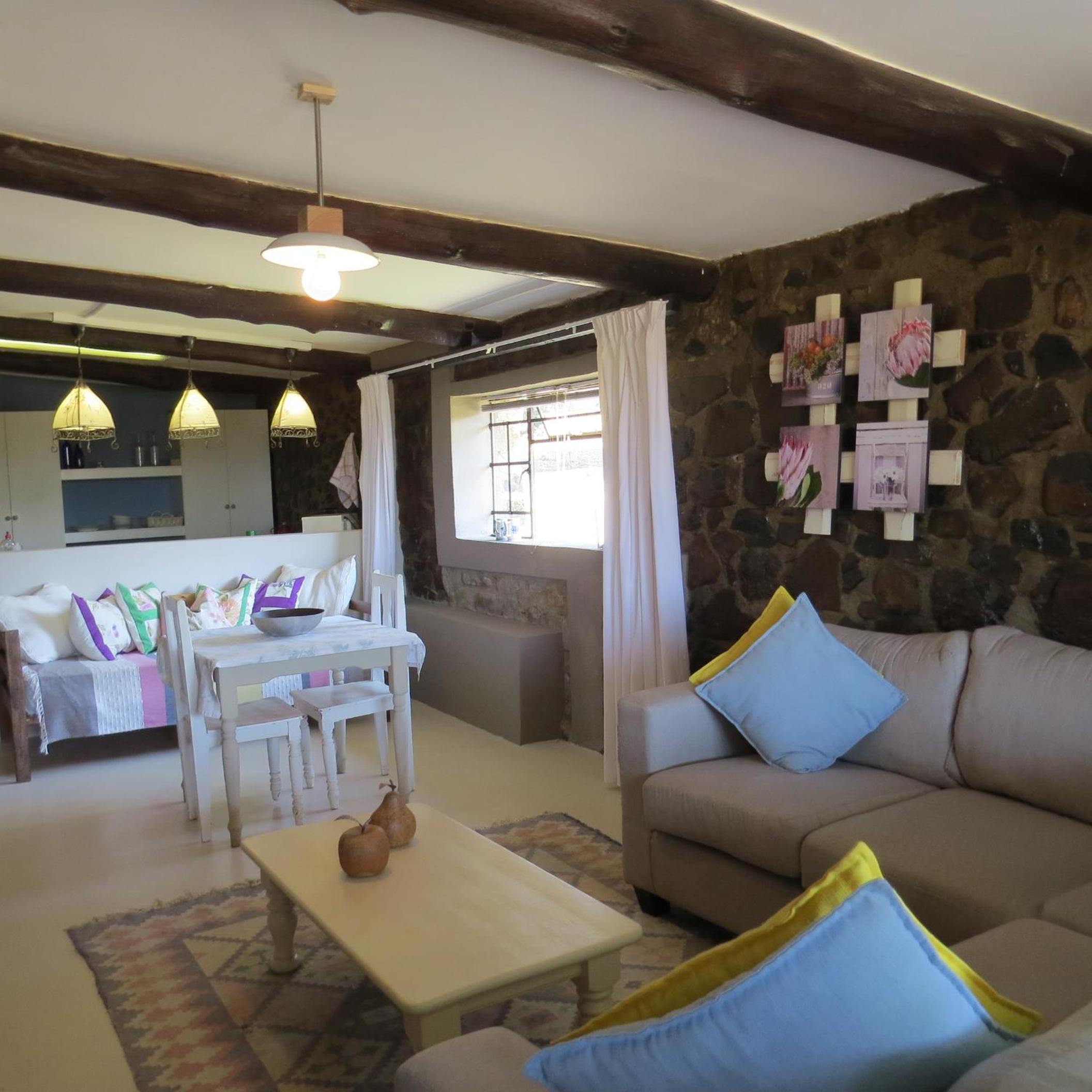 Apartment with Mountain View photo 1