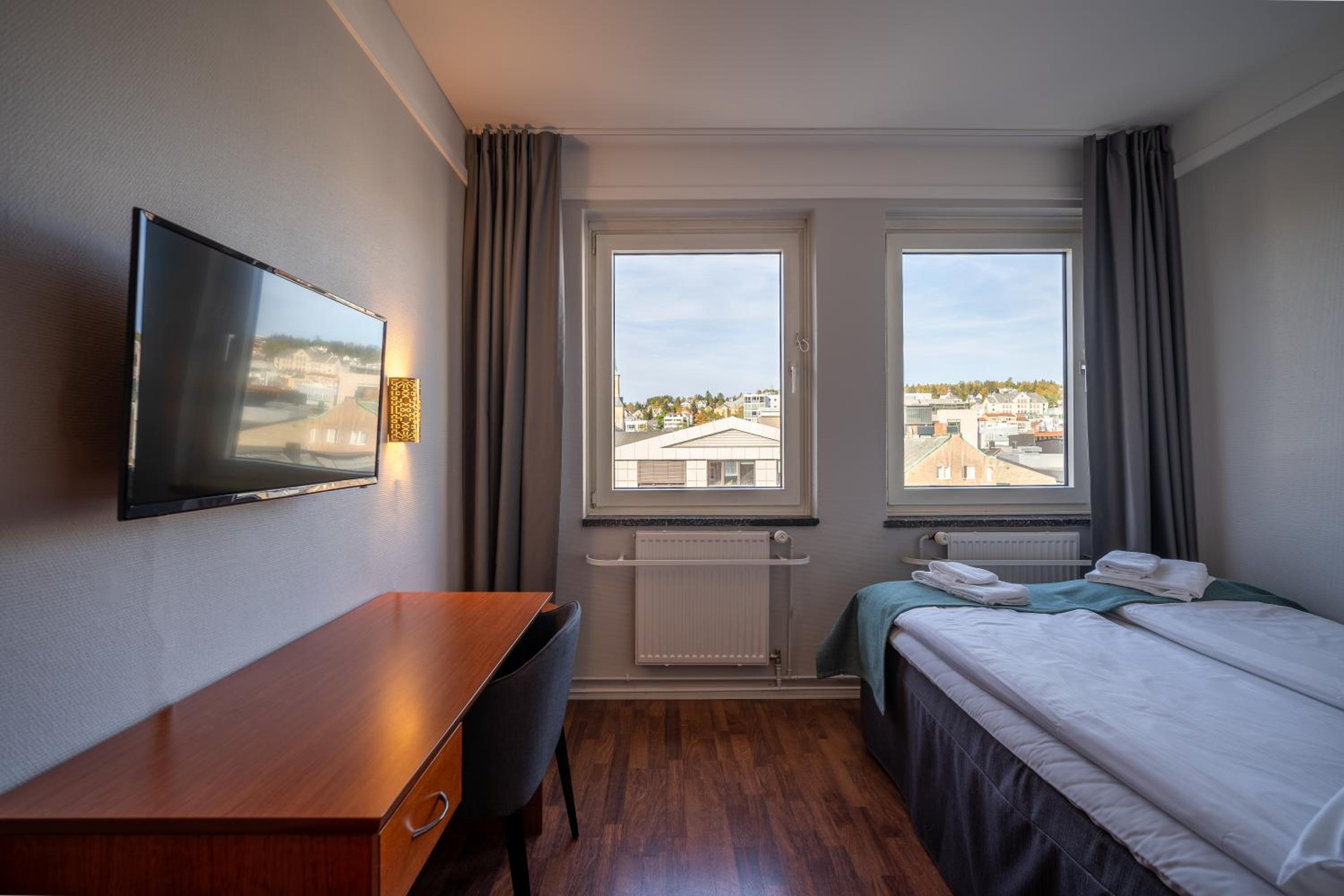 Budget Double Room photo 2