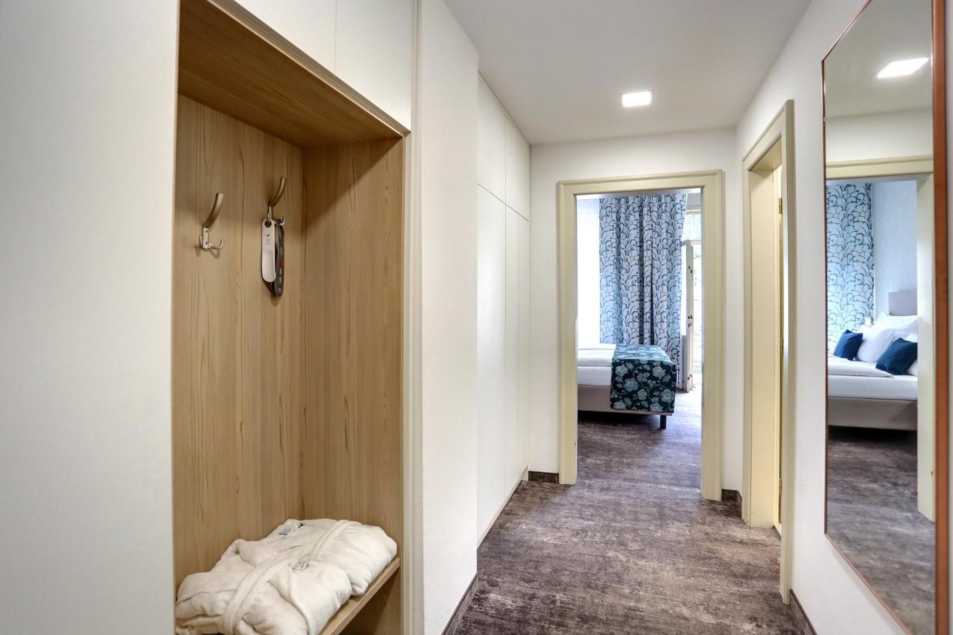 Superior Twin Room photo 2