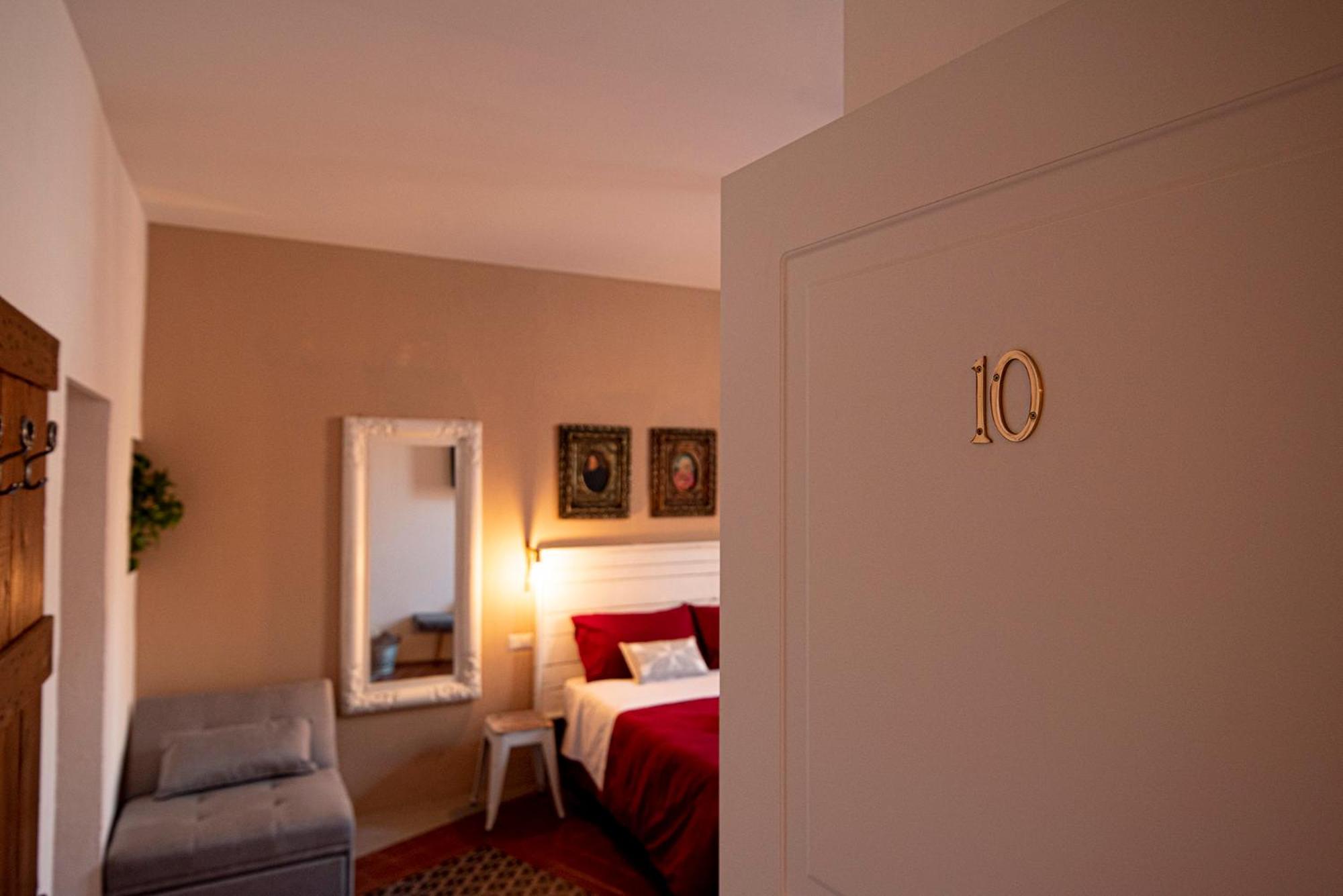 Deluxe Quadruple Room photo 2