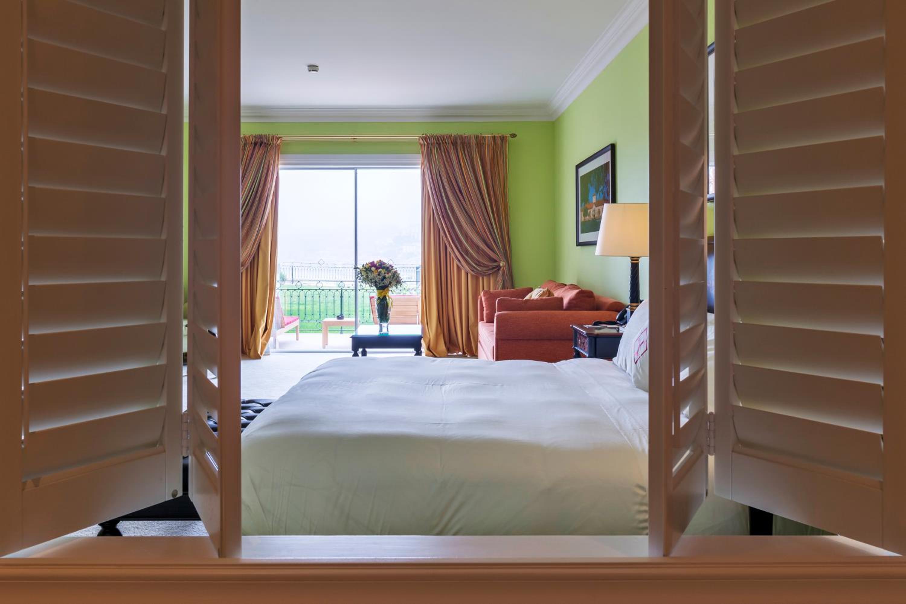 Suite - Photo 2