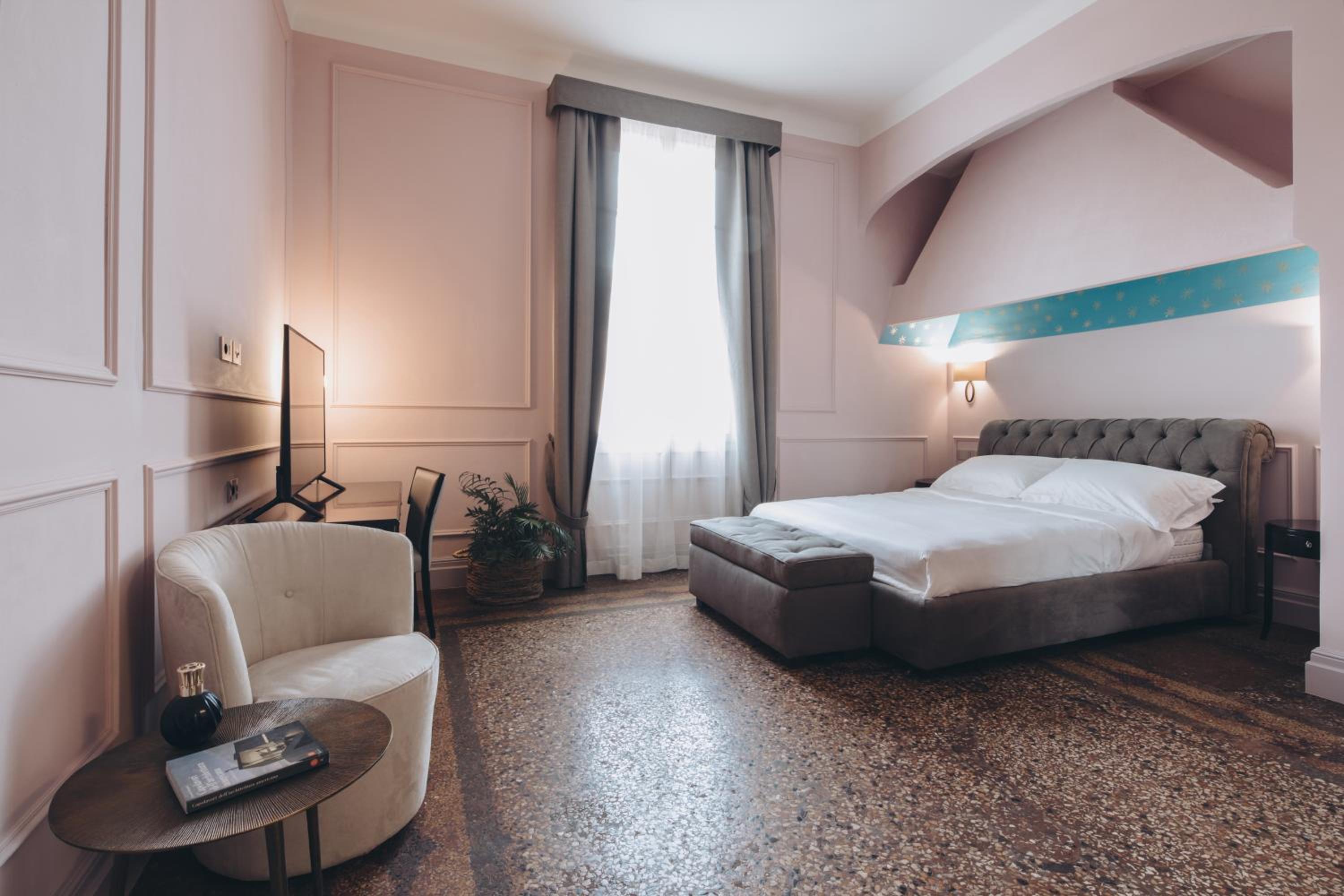 King Suite
