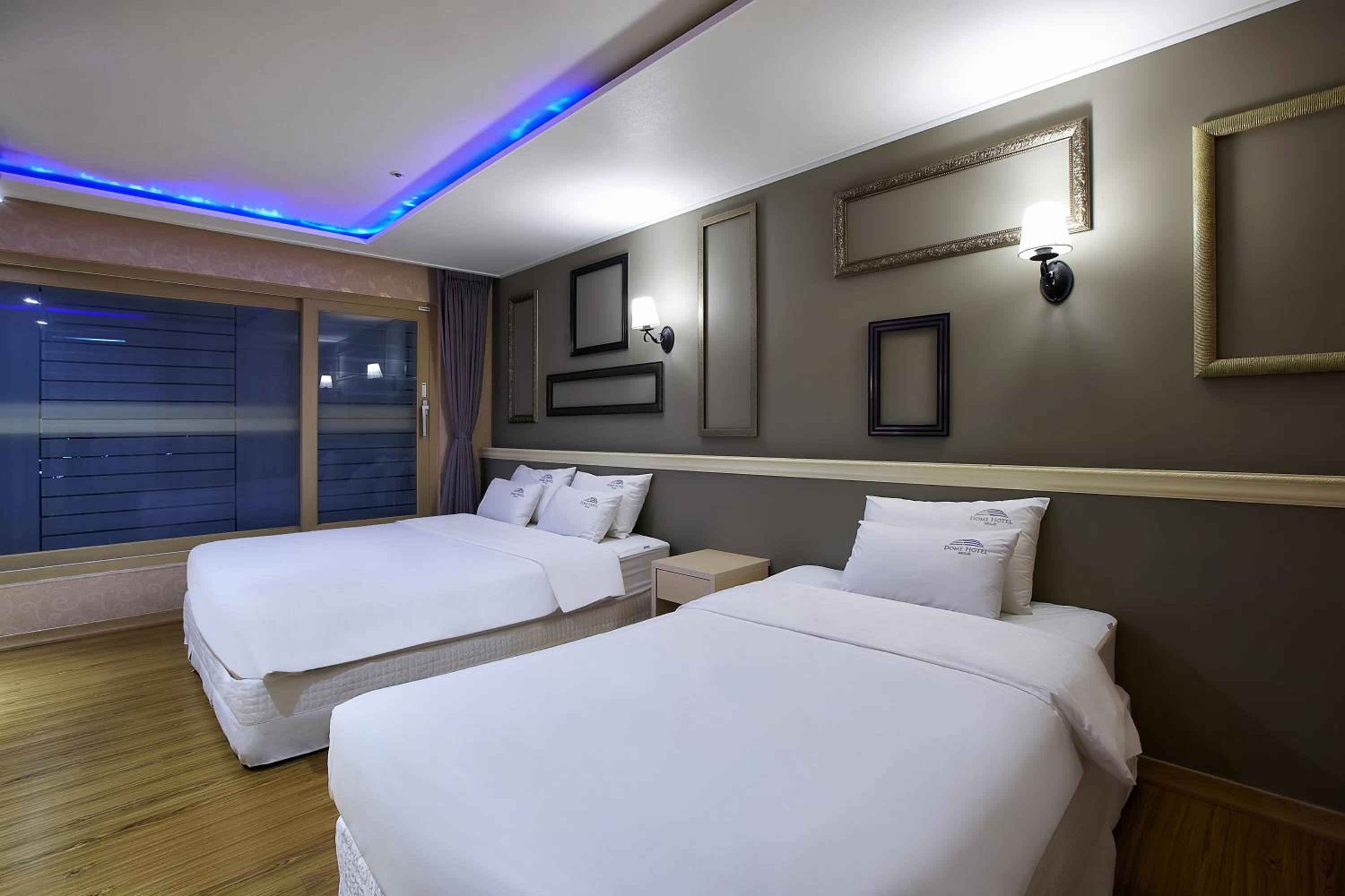 Staycation Offer - Deluxe Twin Room - Free Access To Swimming Pool For 2 Pax