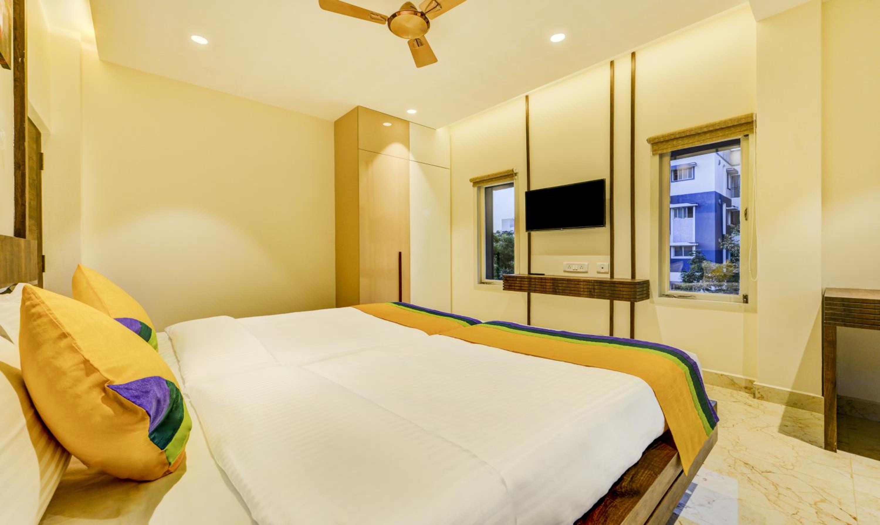 Deluxe Room - Photo 4