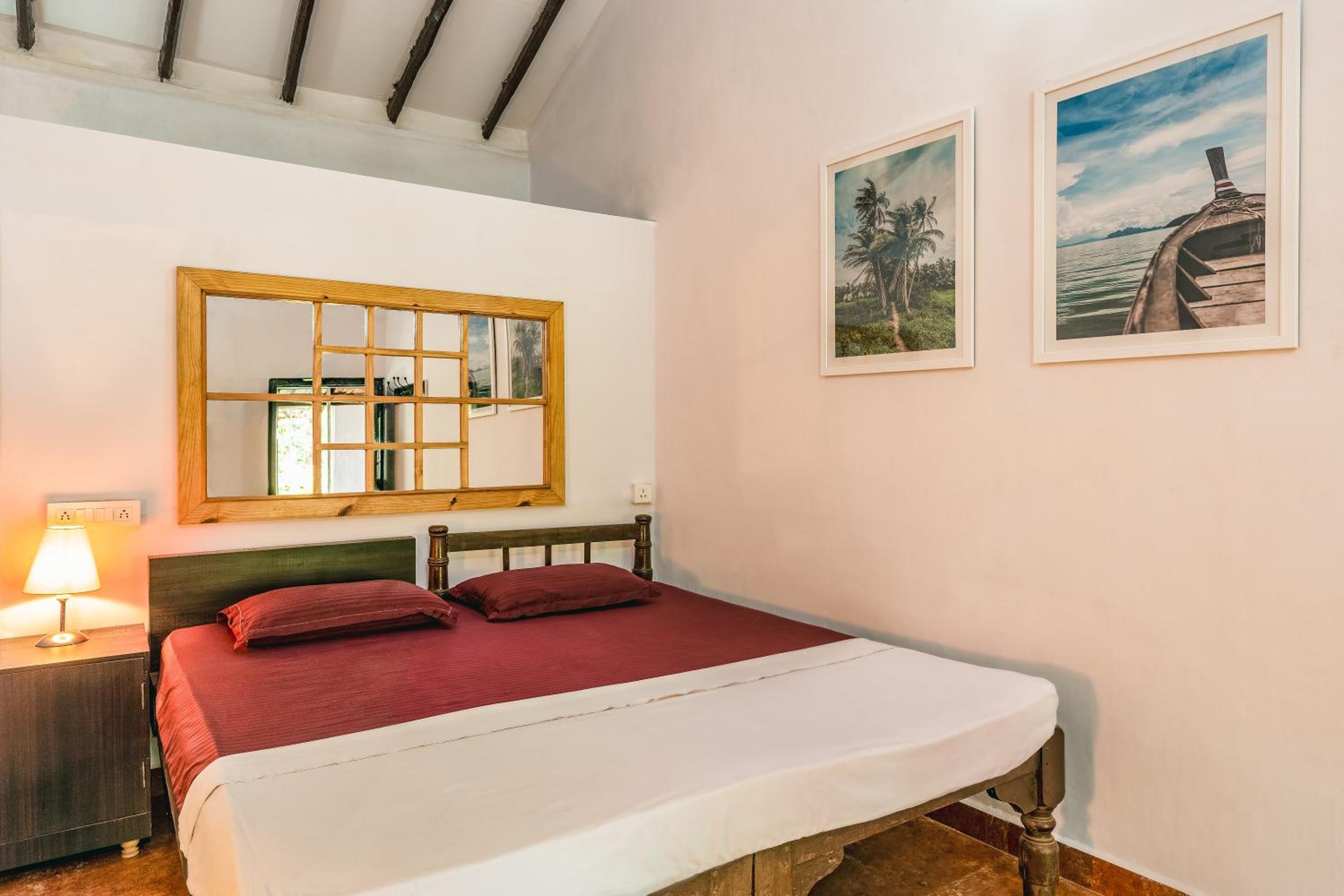 Standard Twin Room with Garden View - Photo 7