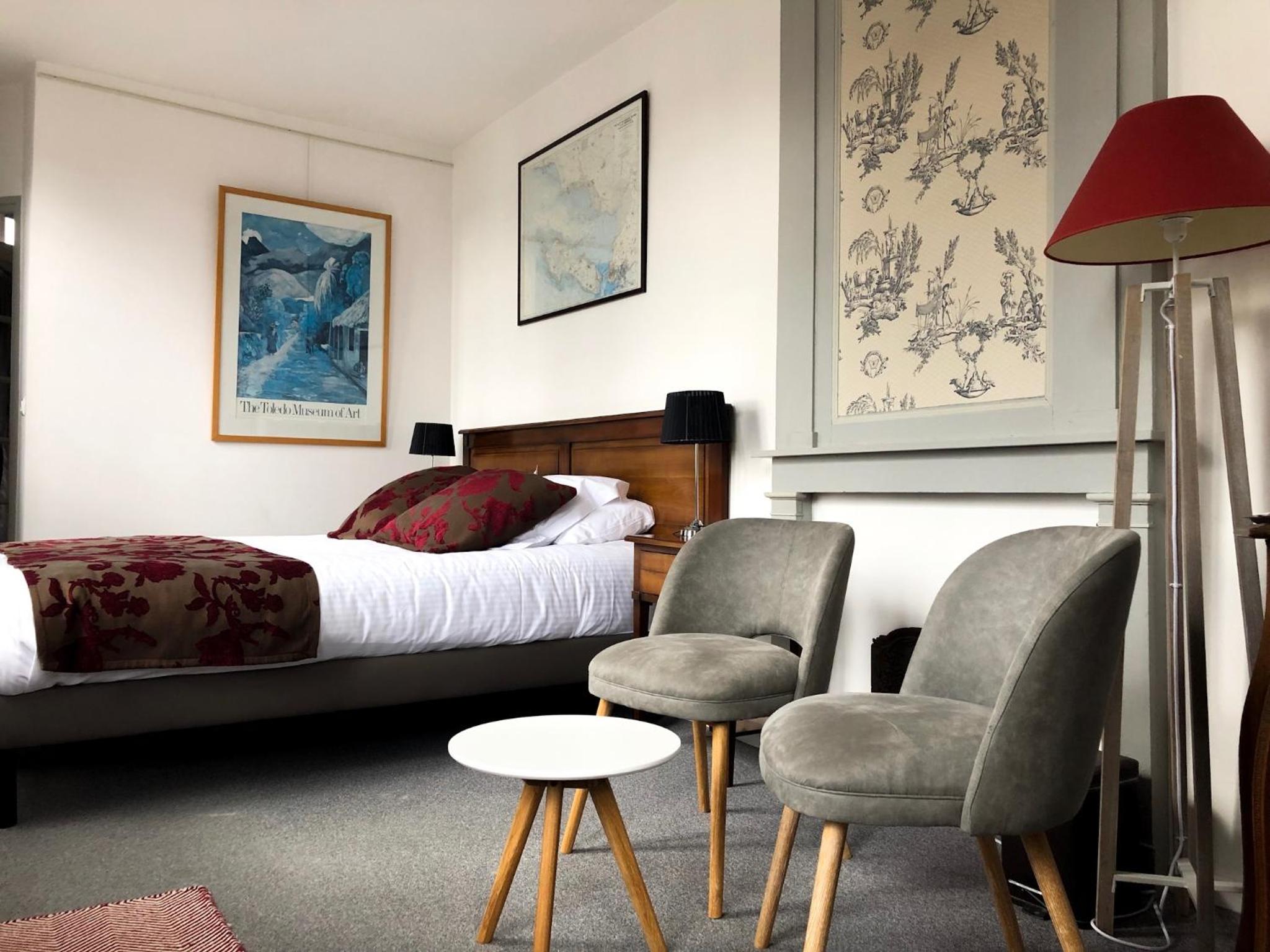 Deluxe Queen Room - Photo 4
