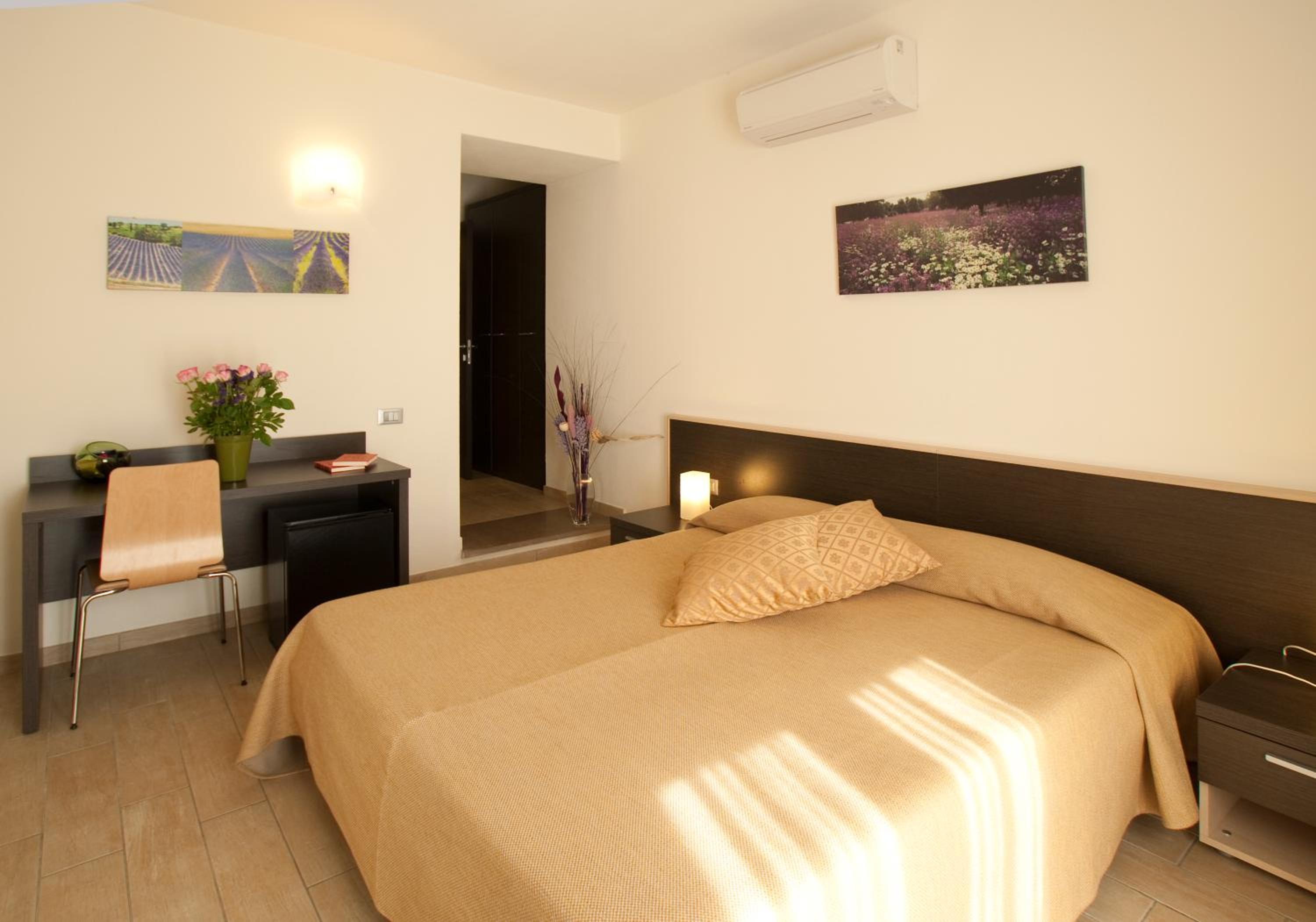 Double Room photo 2