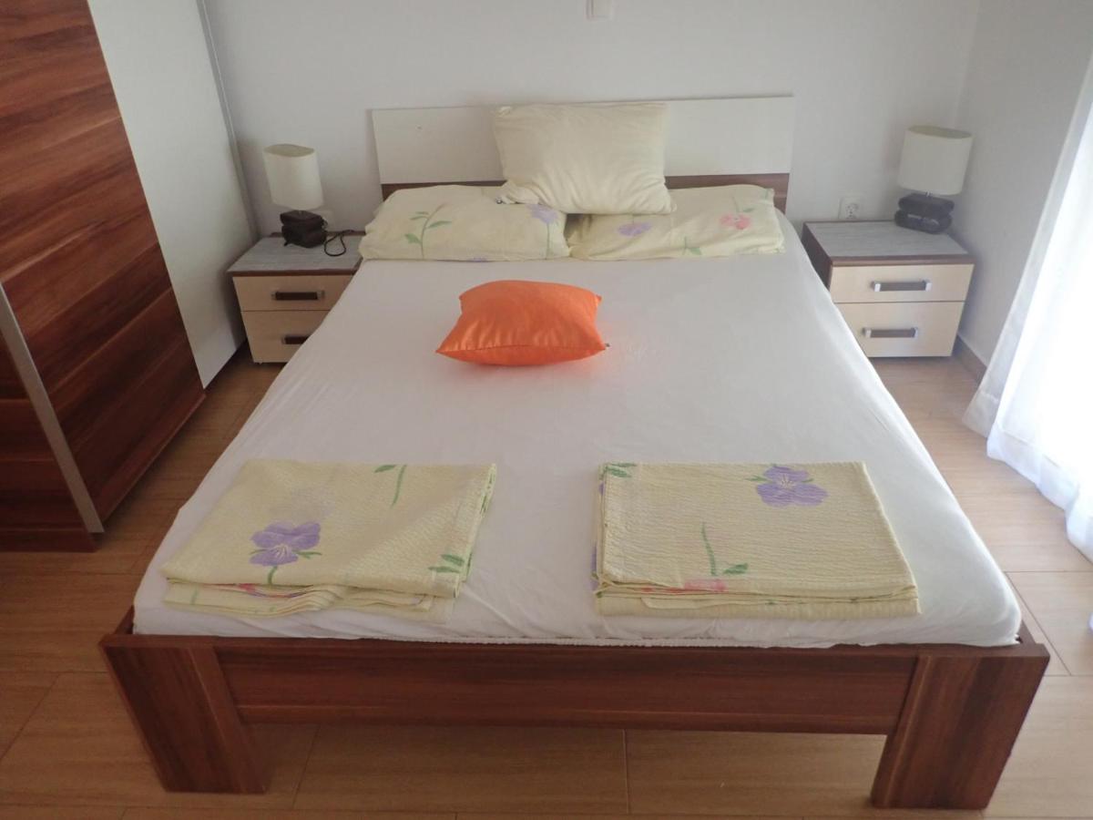 Apartment - Ground Floor photo 3