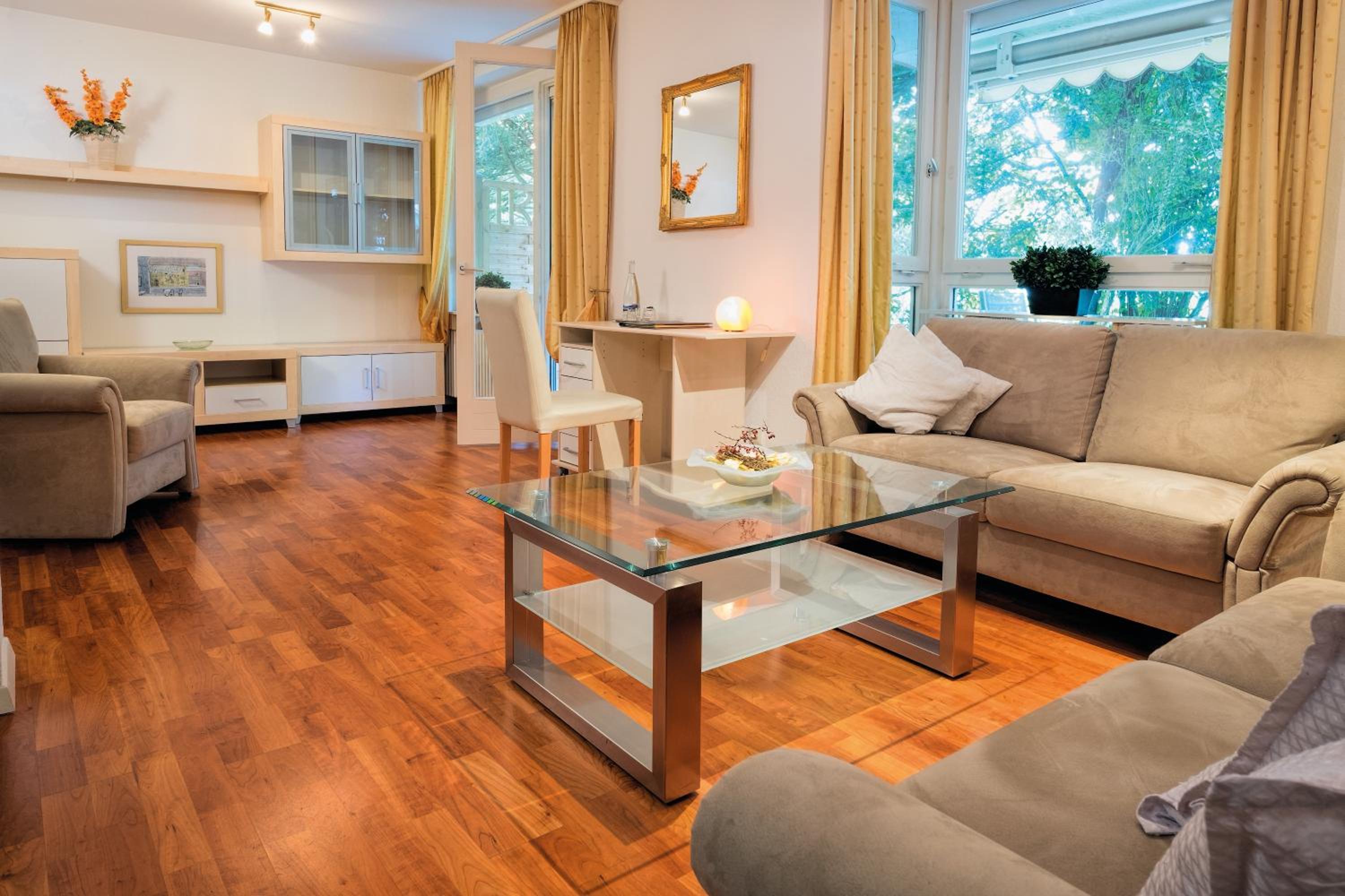 Suite photo 1