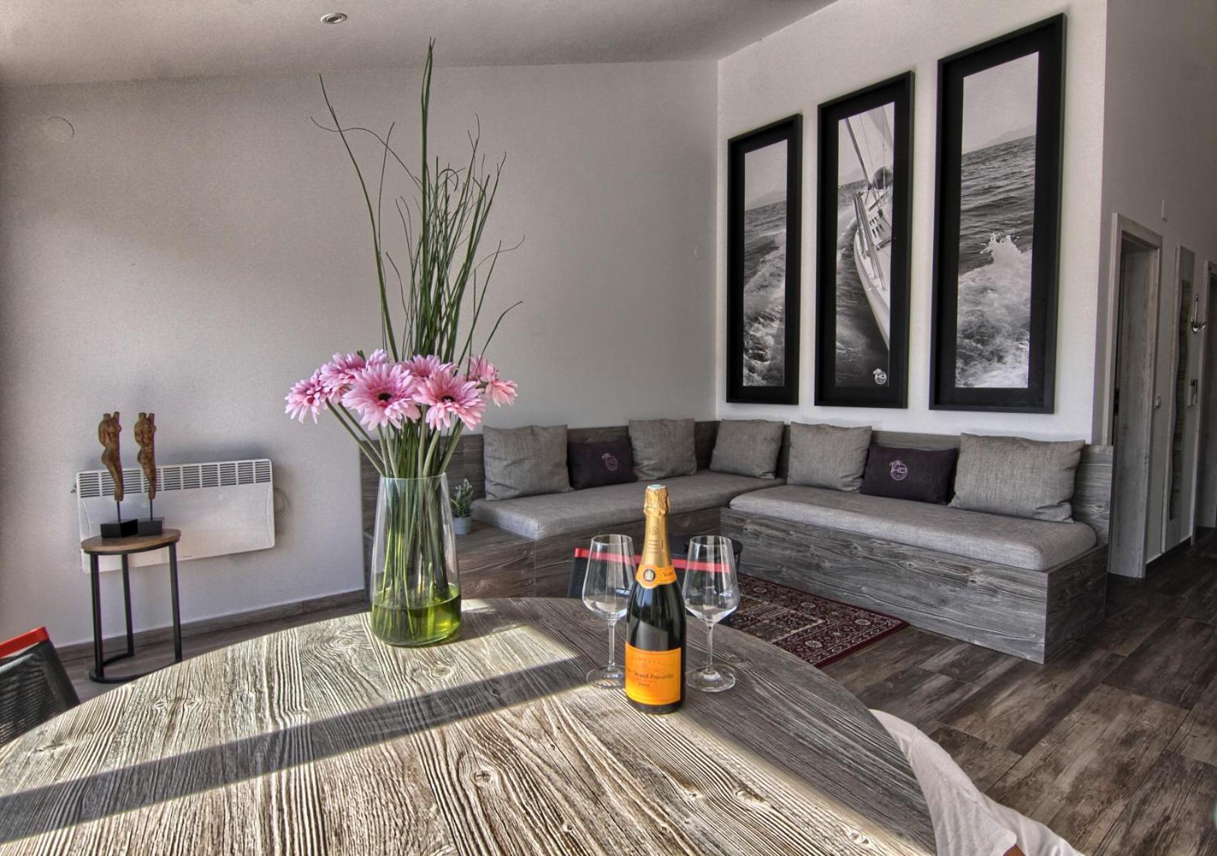 Penthouse Apartment photo 1