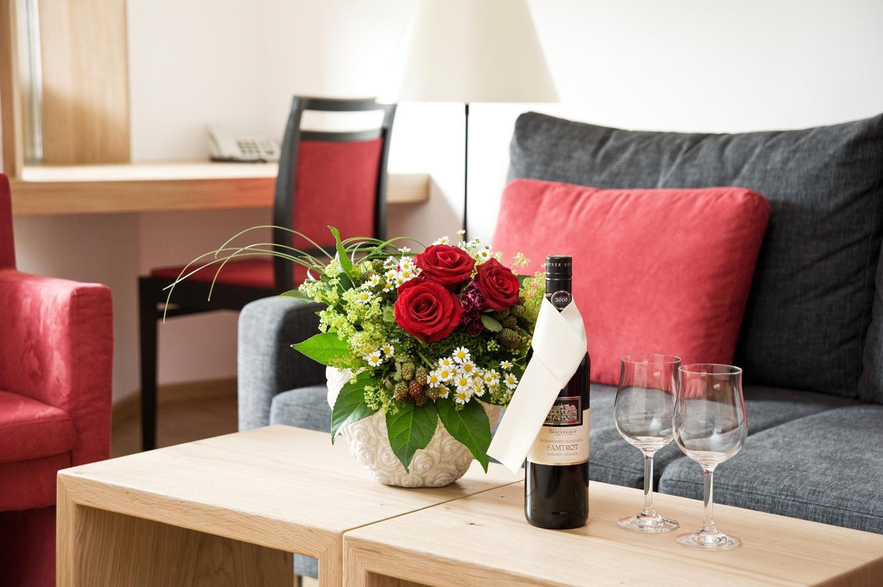 Premium Double Room with Balcony photo 3
