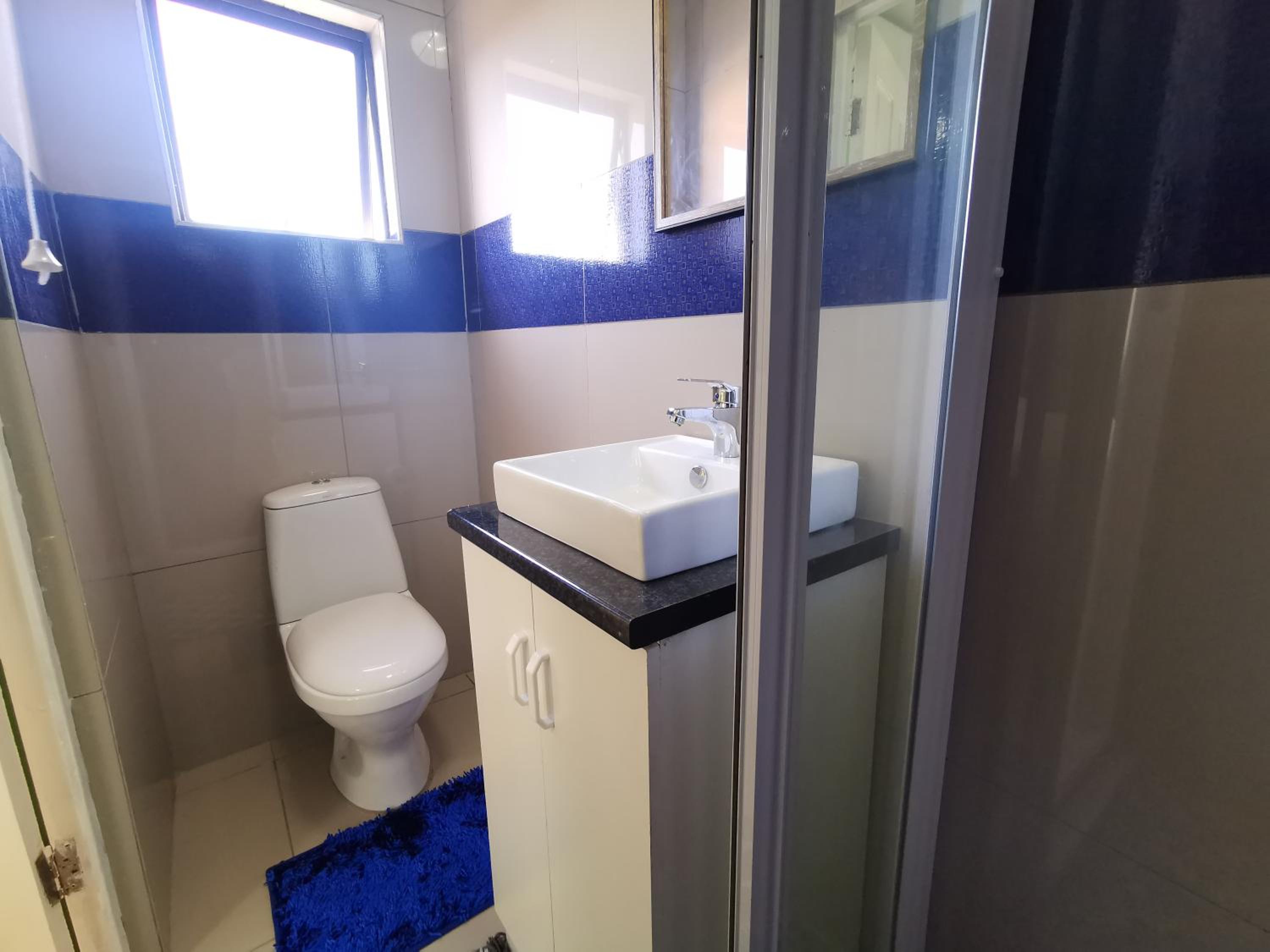 Double Room - Disability Access - Photo 5