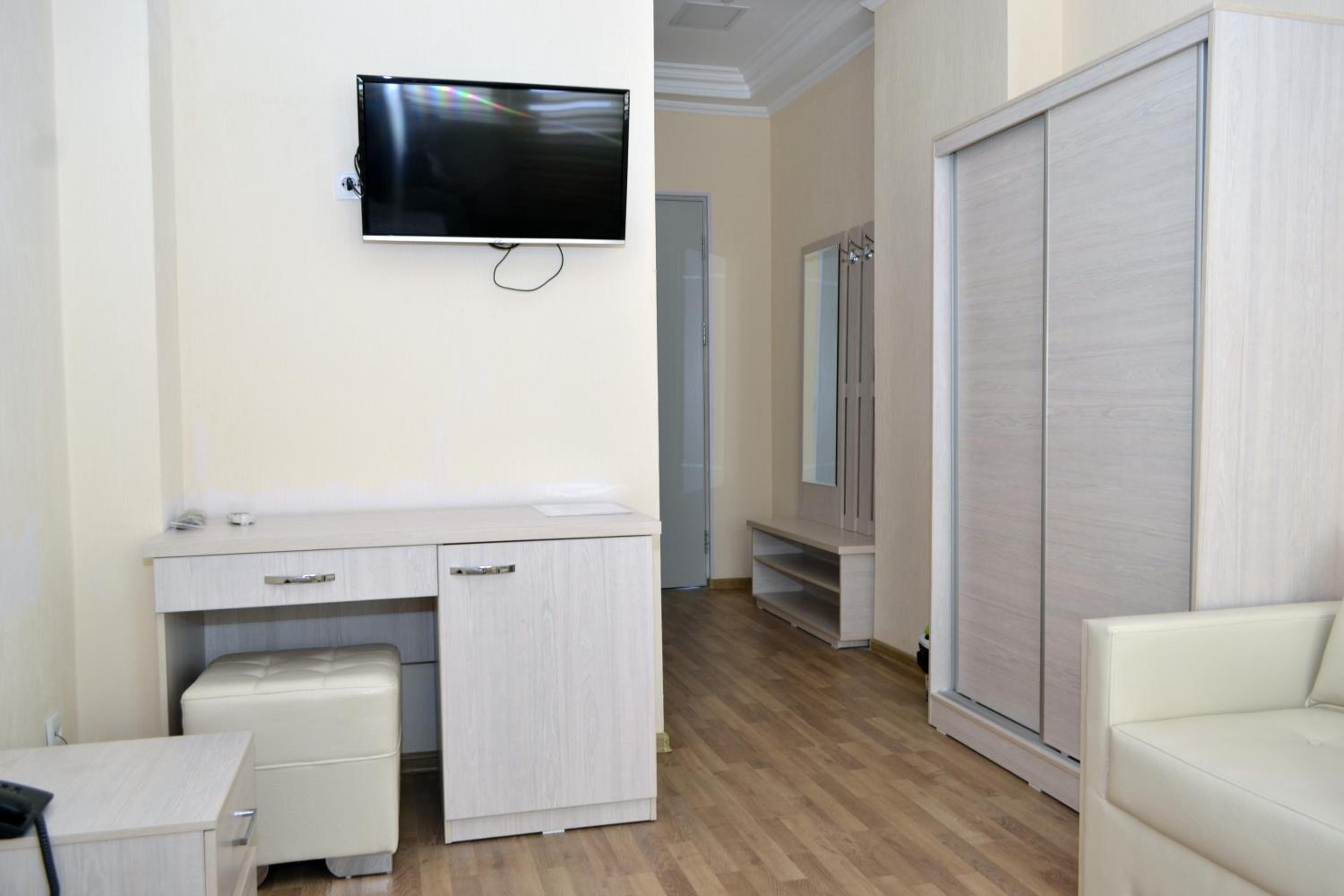Single Room photo 3