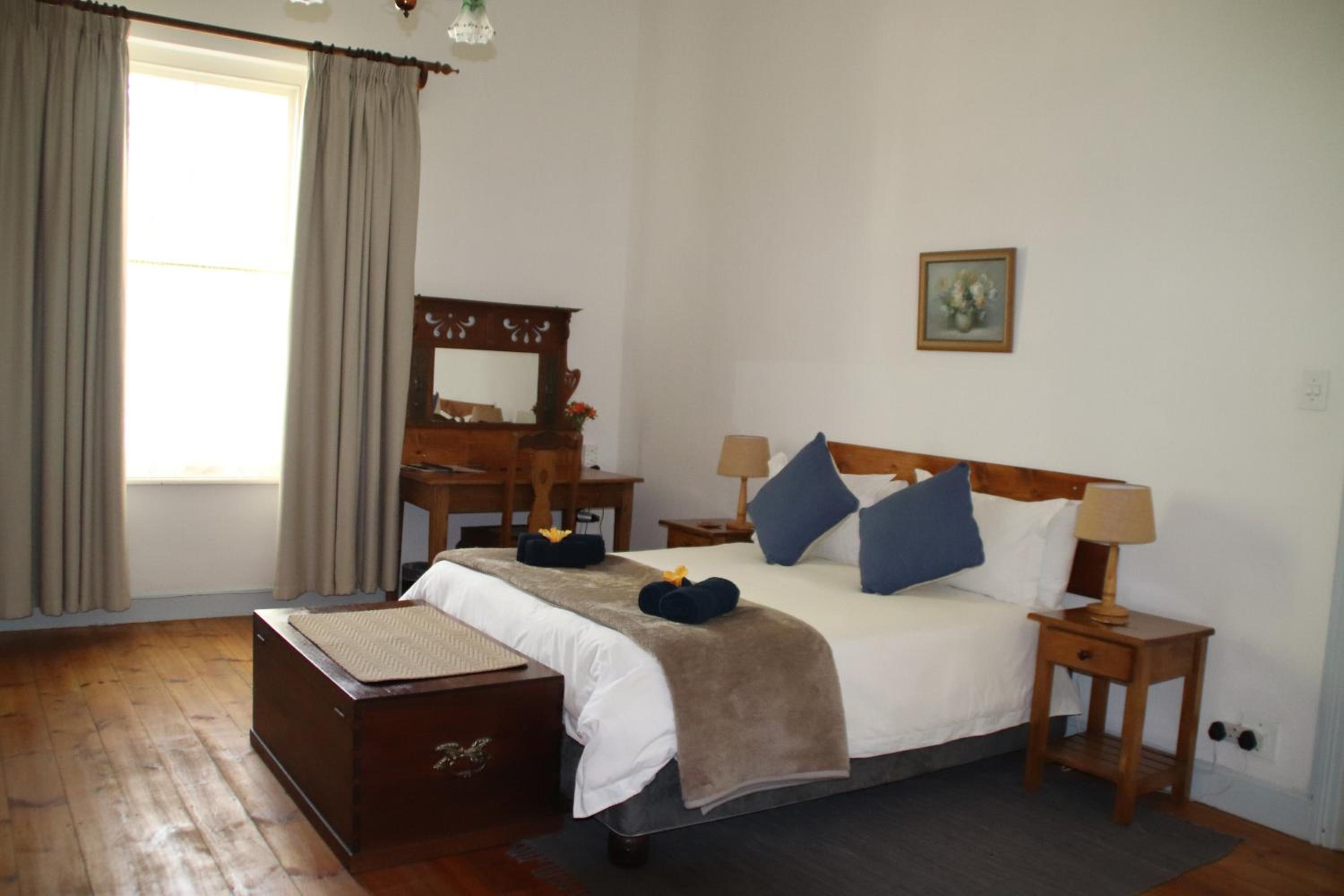 Queen Room photo 3