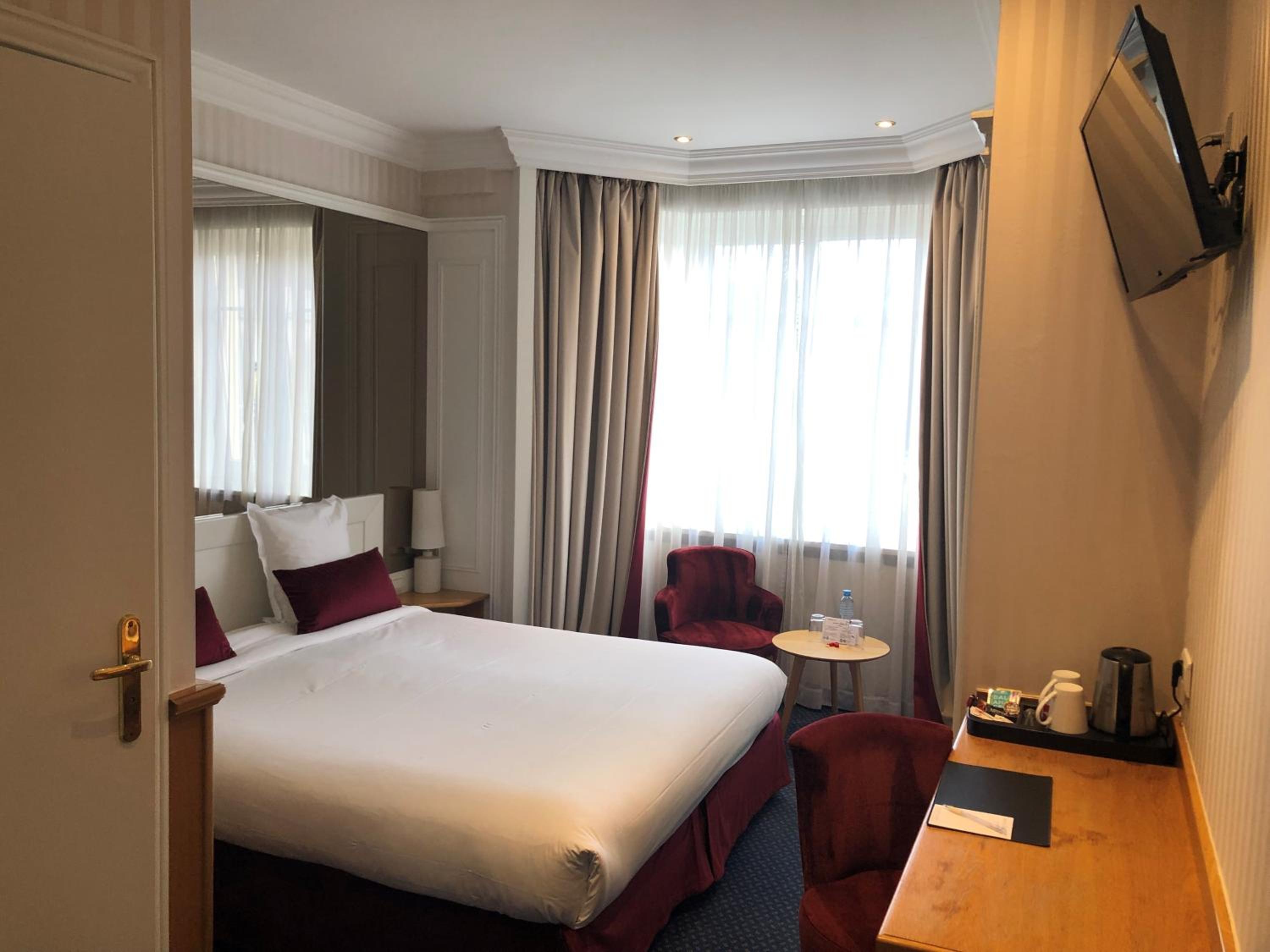 Superior Double Room - Photo 1