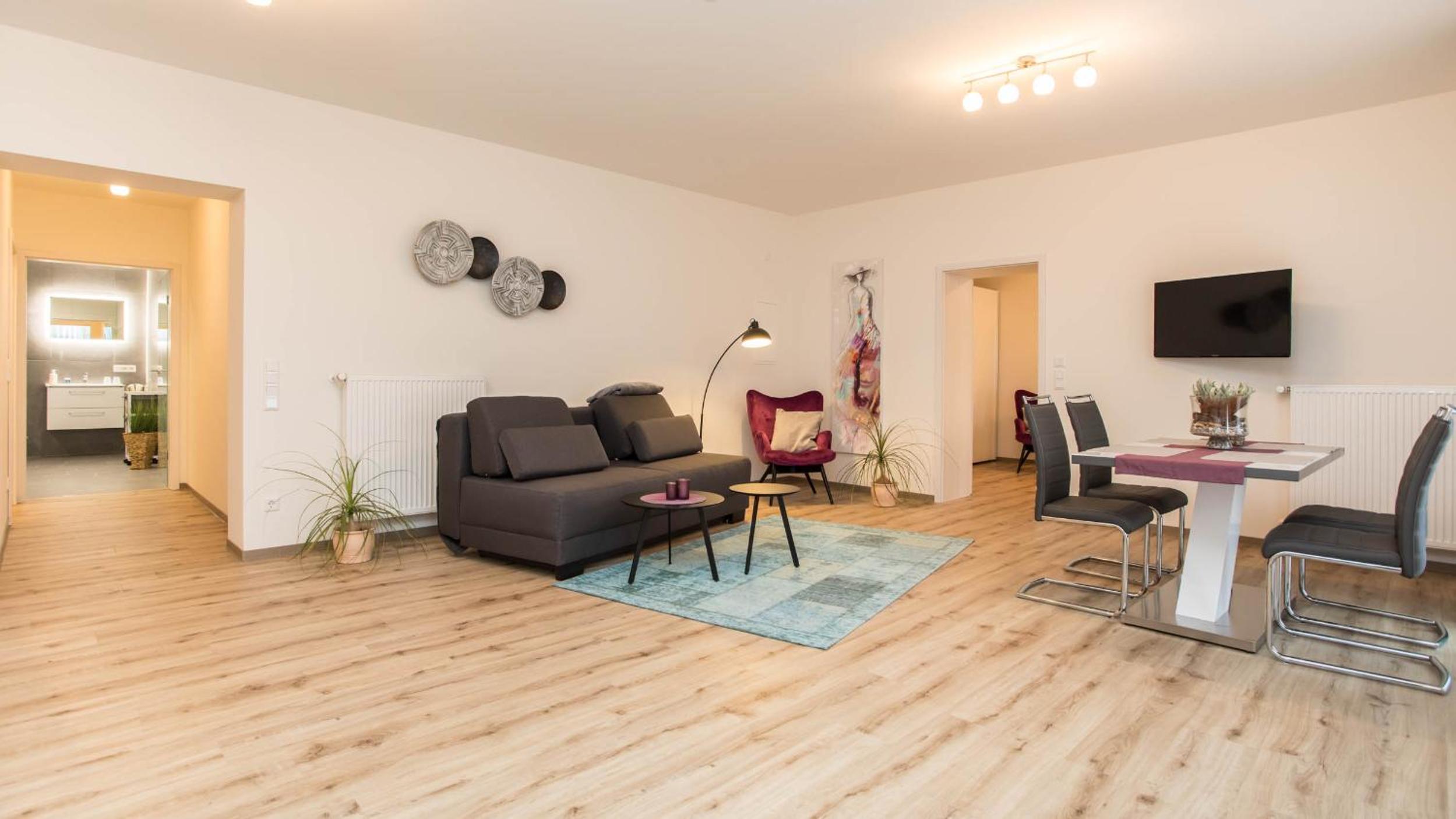Apartment photo 1