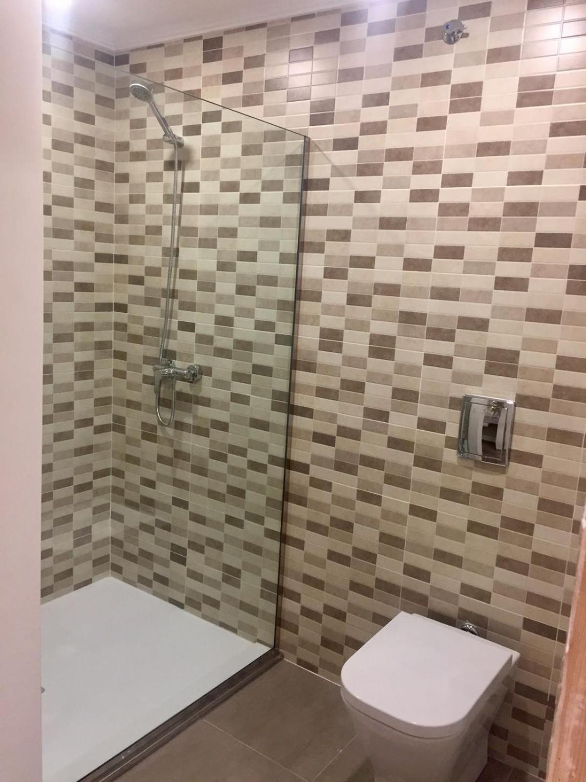 Family Room (2 Adults + 2 Children) - Photo 8