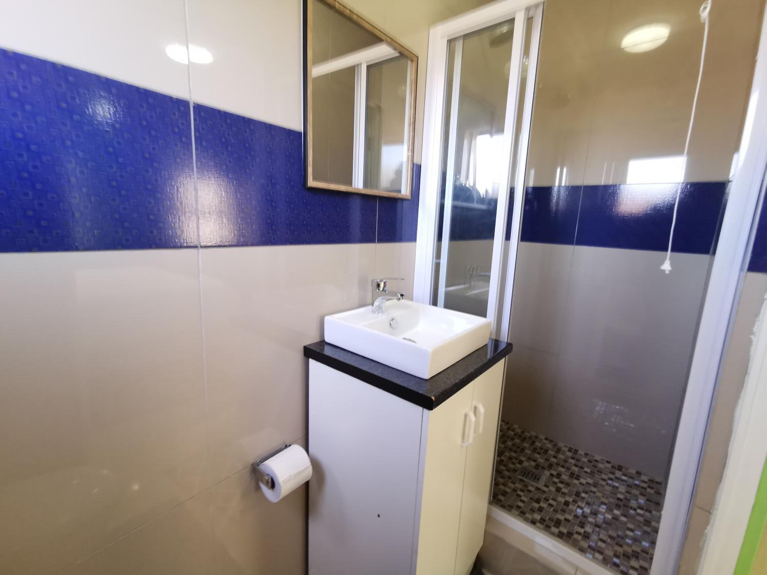 Double Room - Disability Access - Photo 7