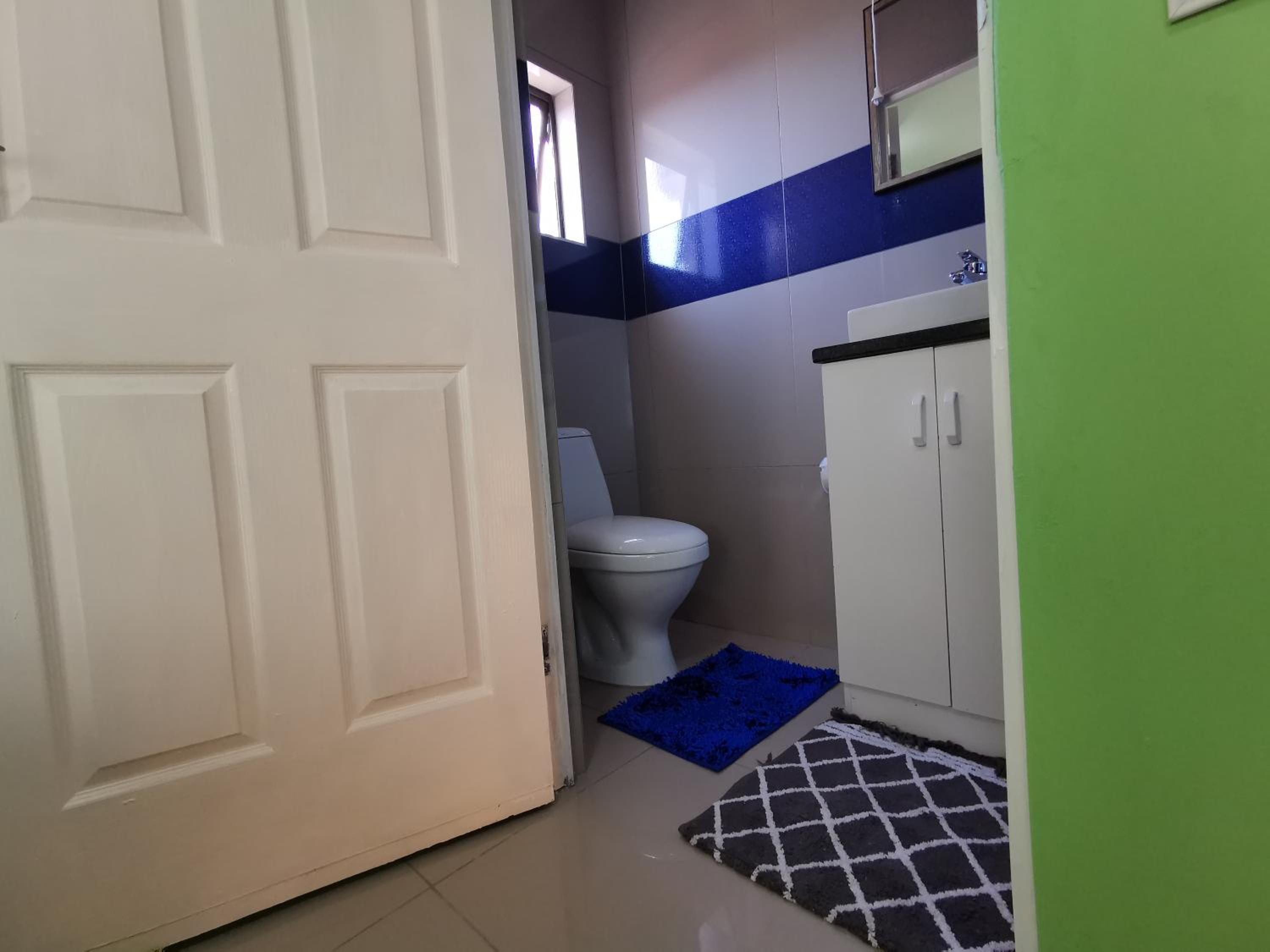 Double Room - Disability Access - Photo 9