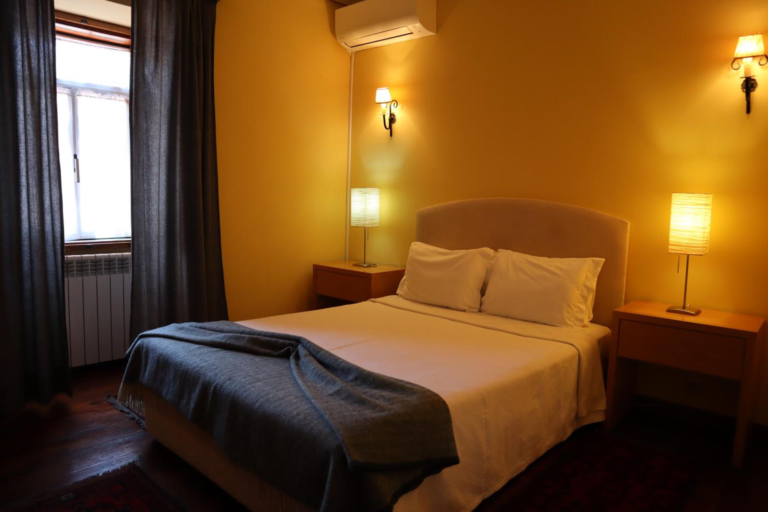 Deluxe Double Room with Bath
