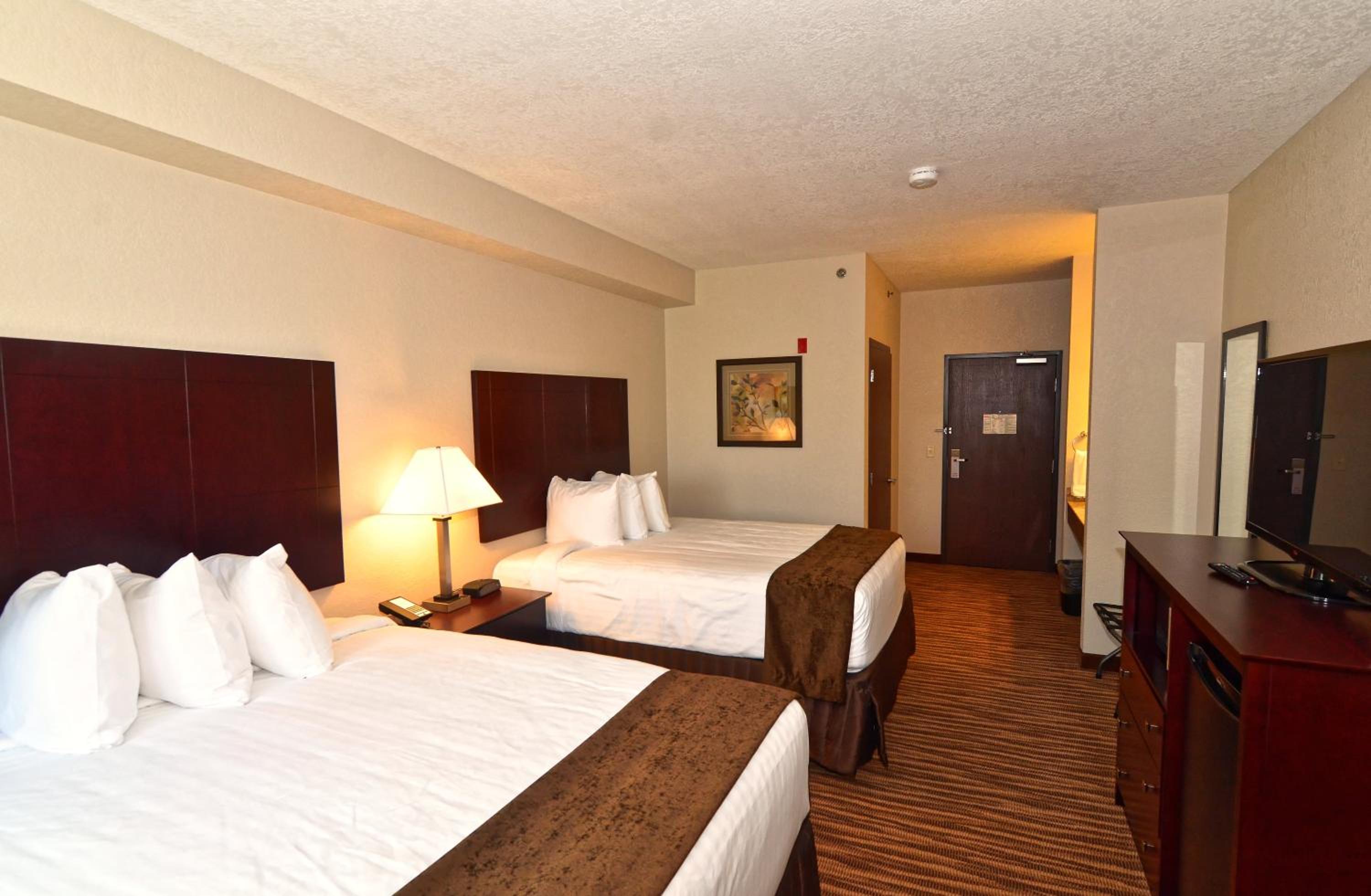 Queen Room photo 1