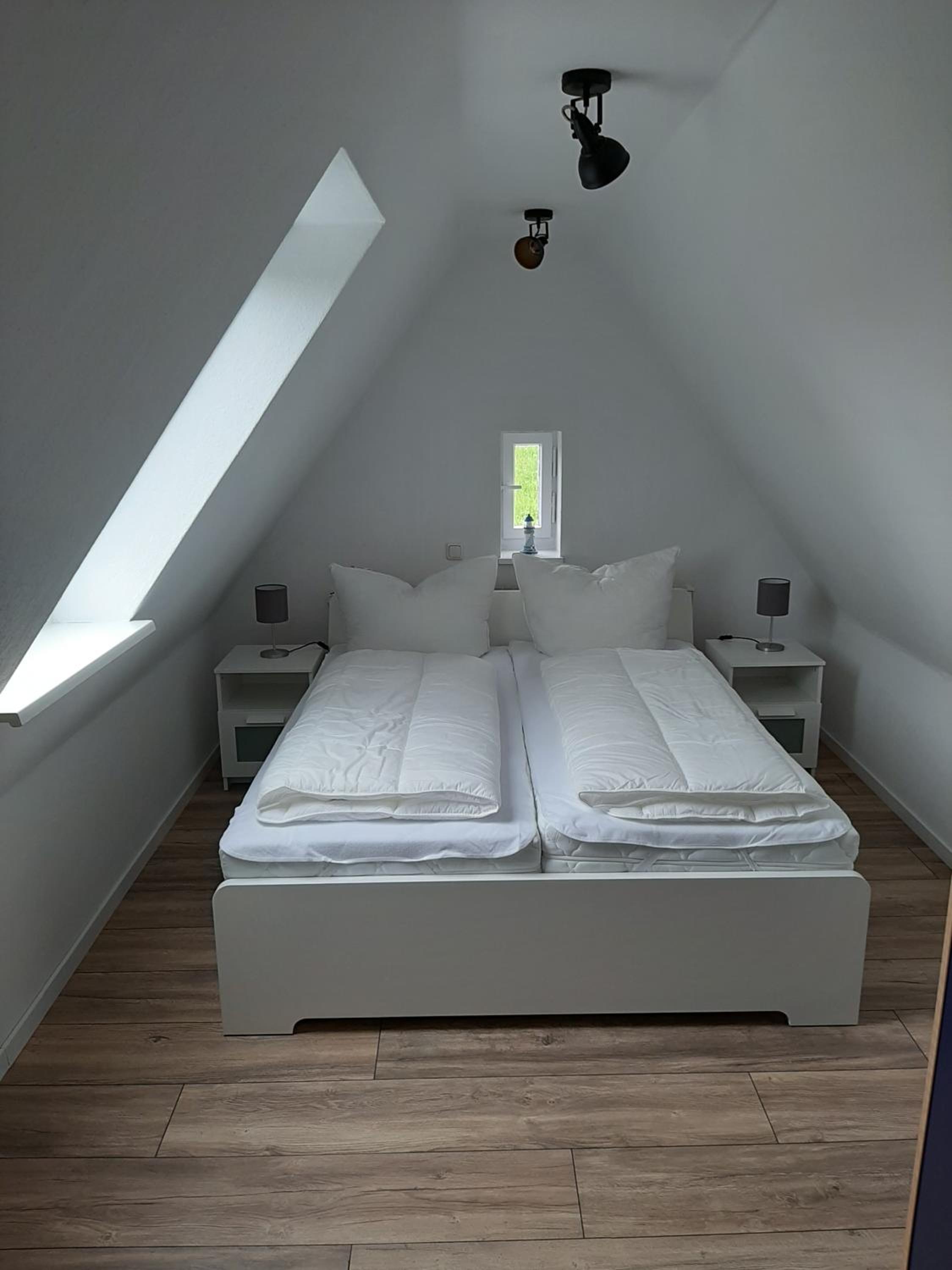 Three-Bedroom Apartment photo 2