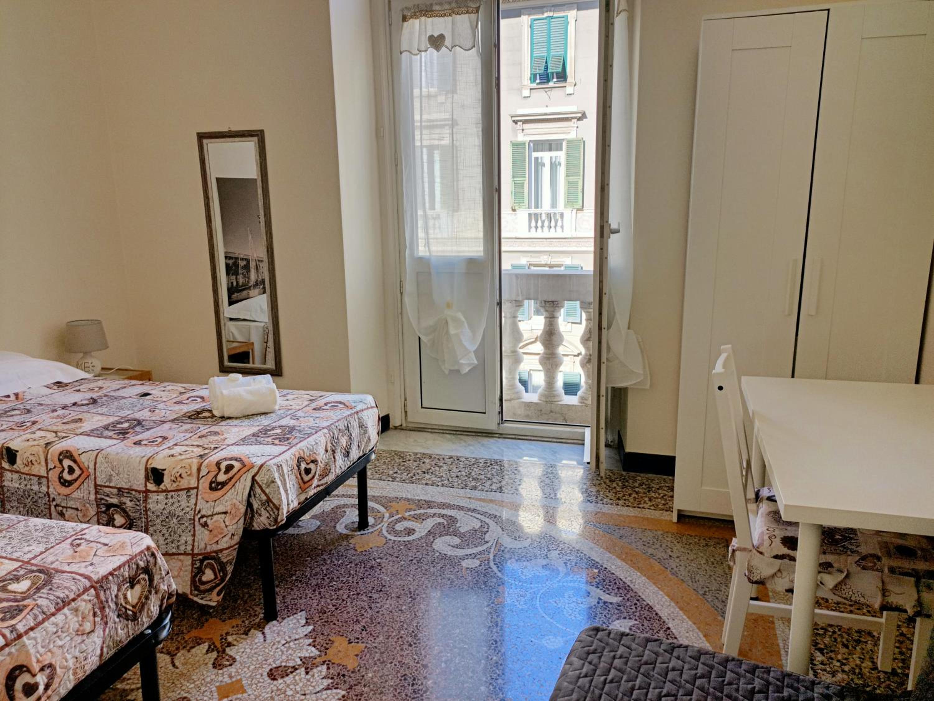Apartment - Photo 12