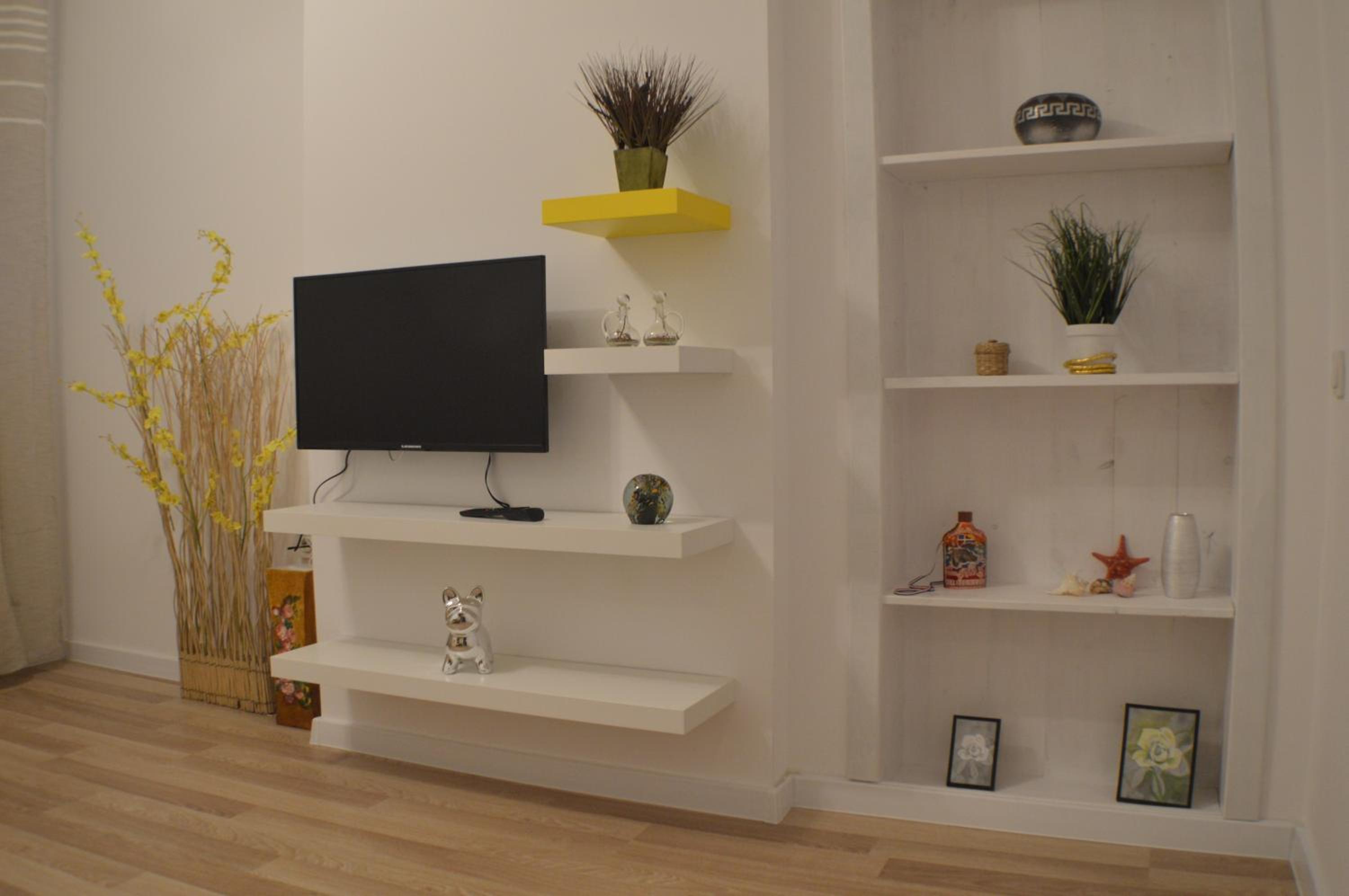 Two-Bedroom Apartment - Photo 8