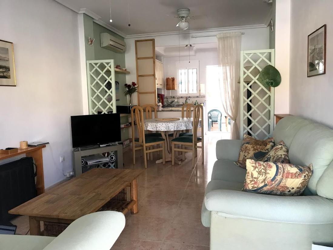 Casa de tres habitaciones