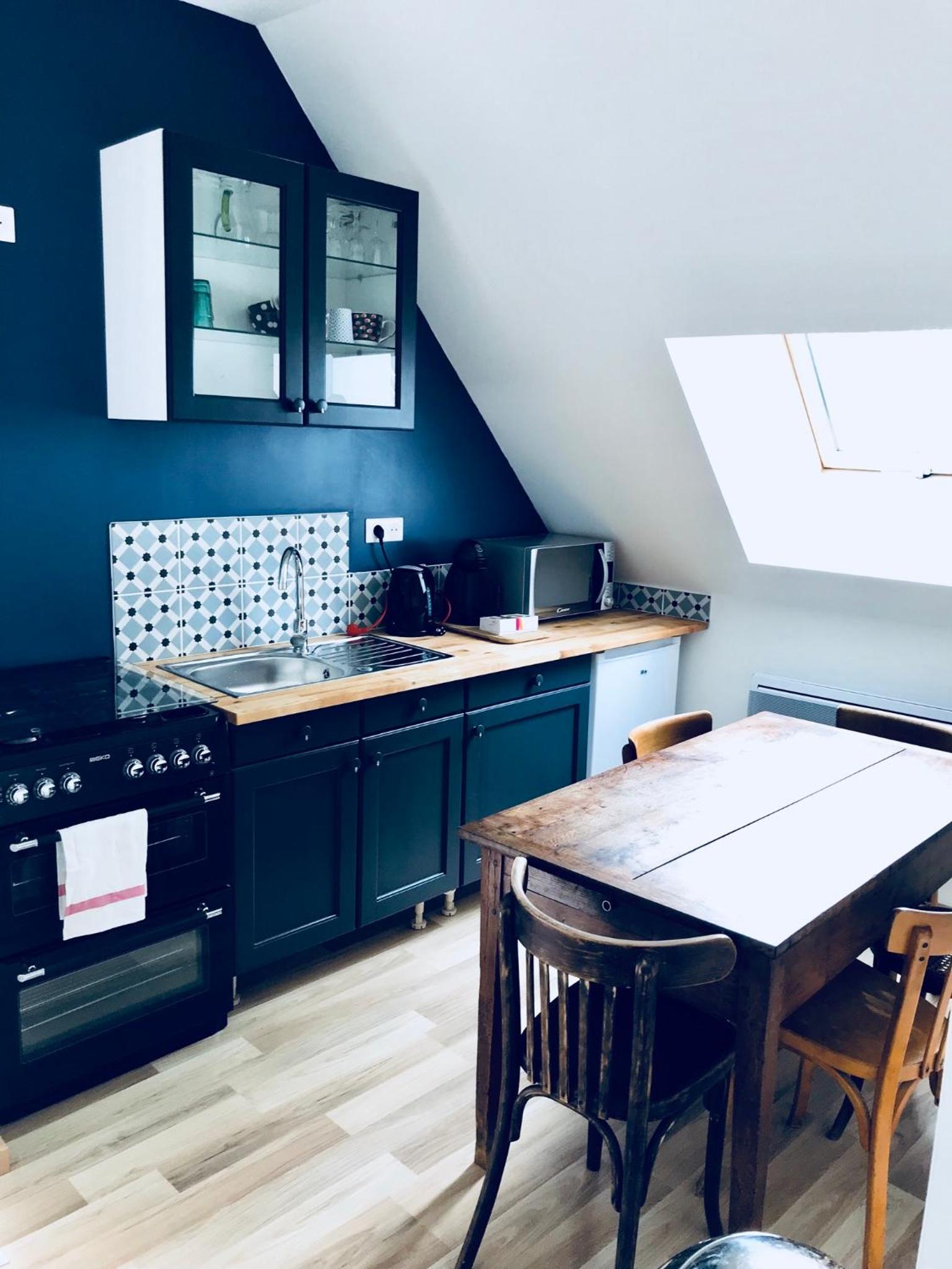 Three-Bedroom Cottage - Photo 1
