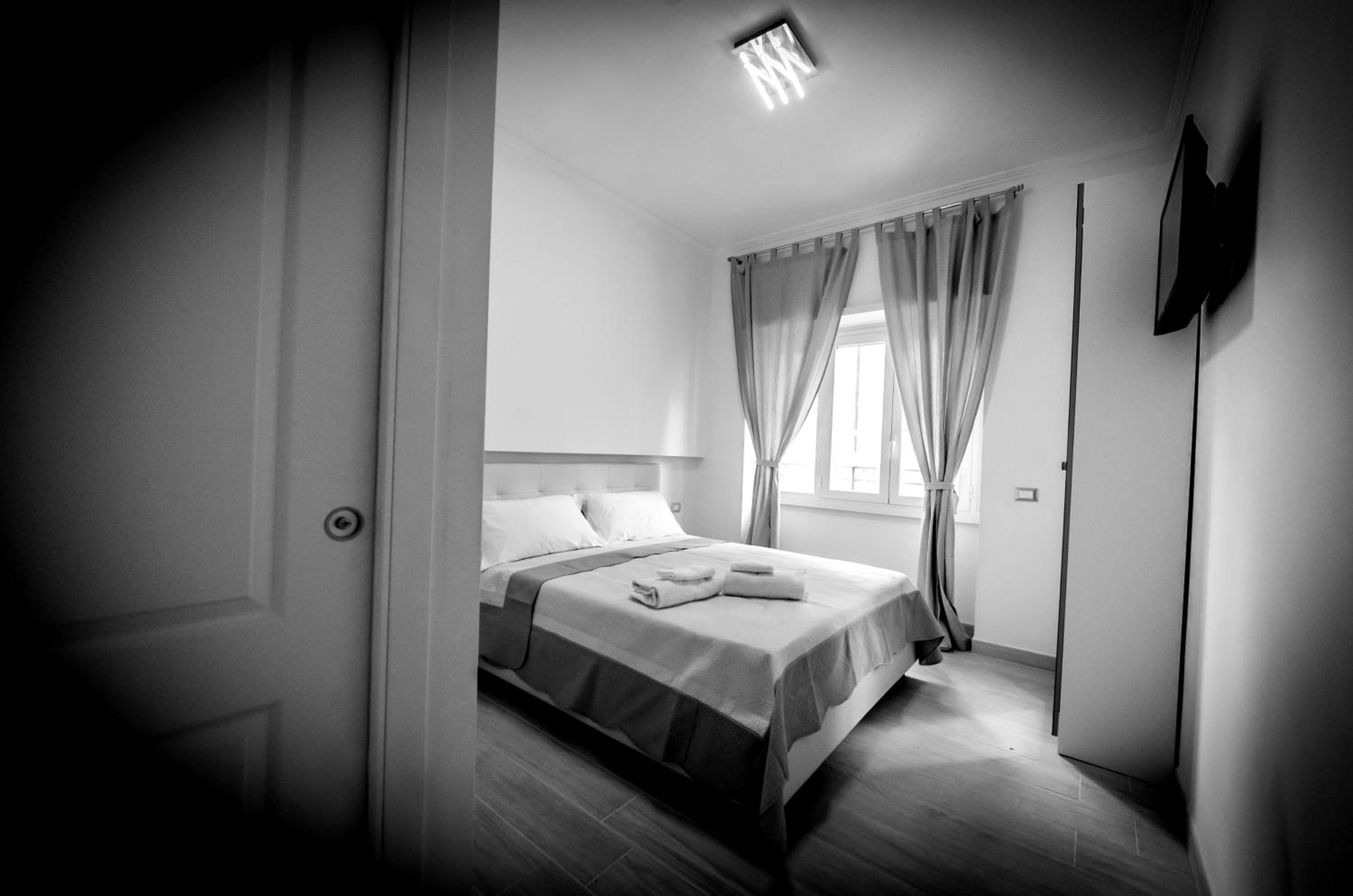 Deluxe Double Room photo 3