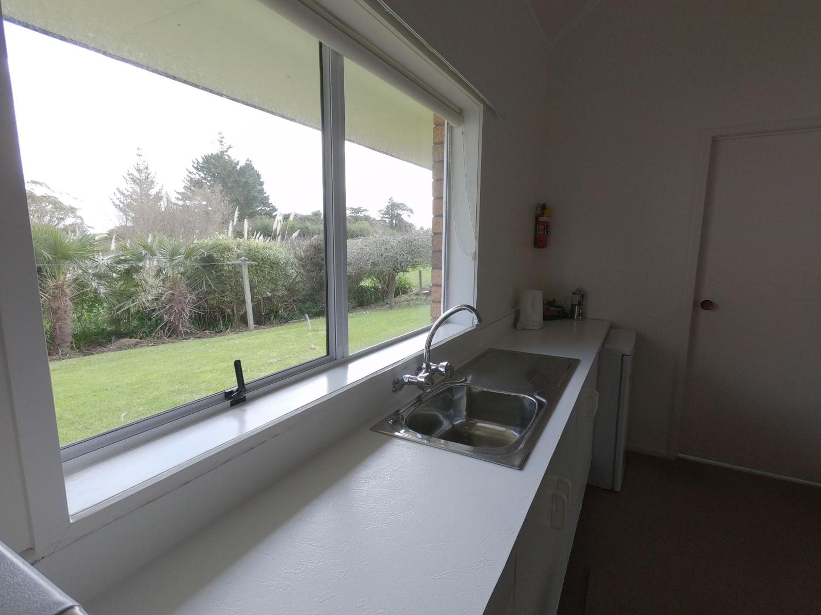 King Suite - Photo 7