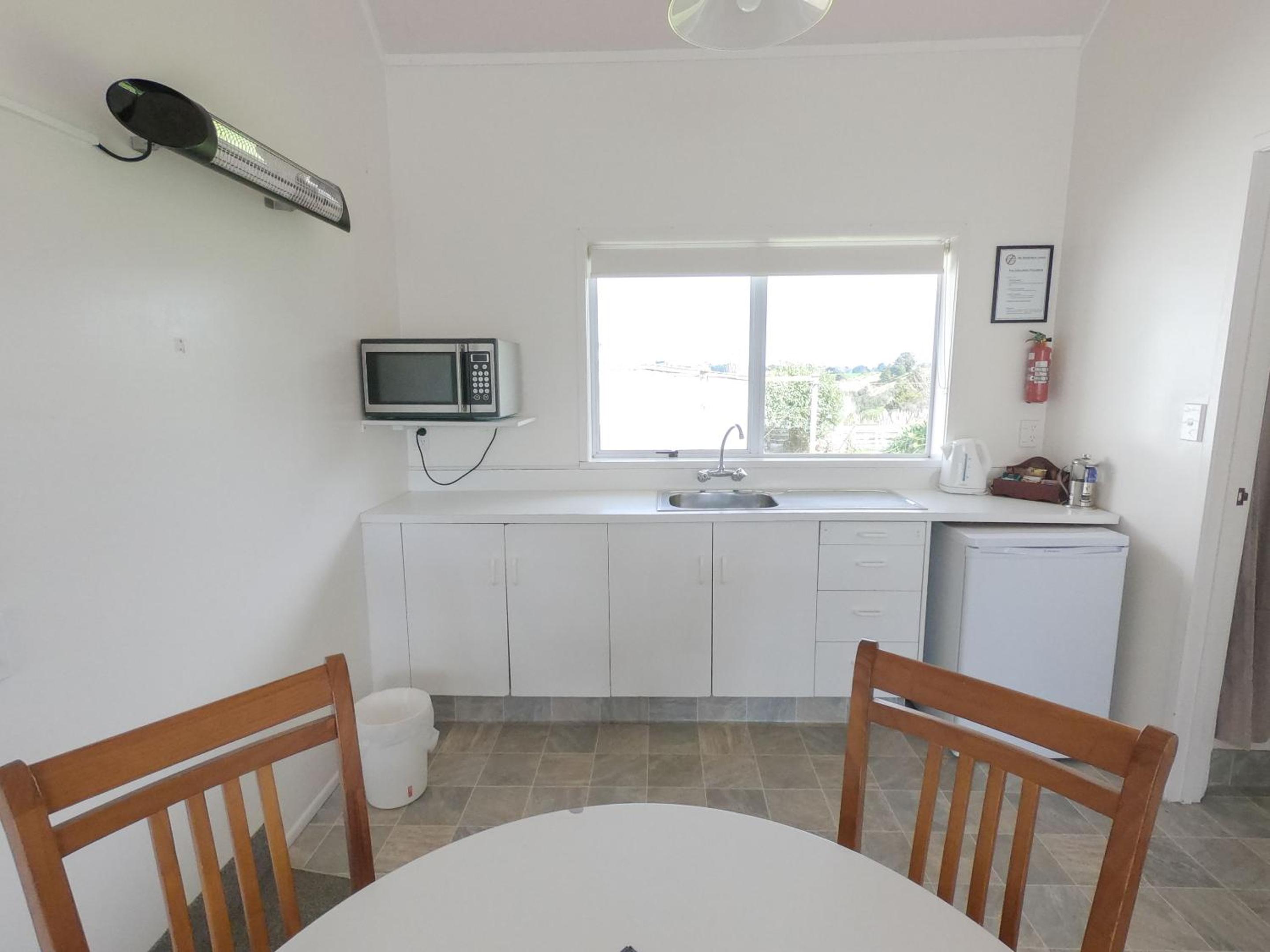 King Suite - Photo 6