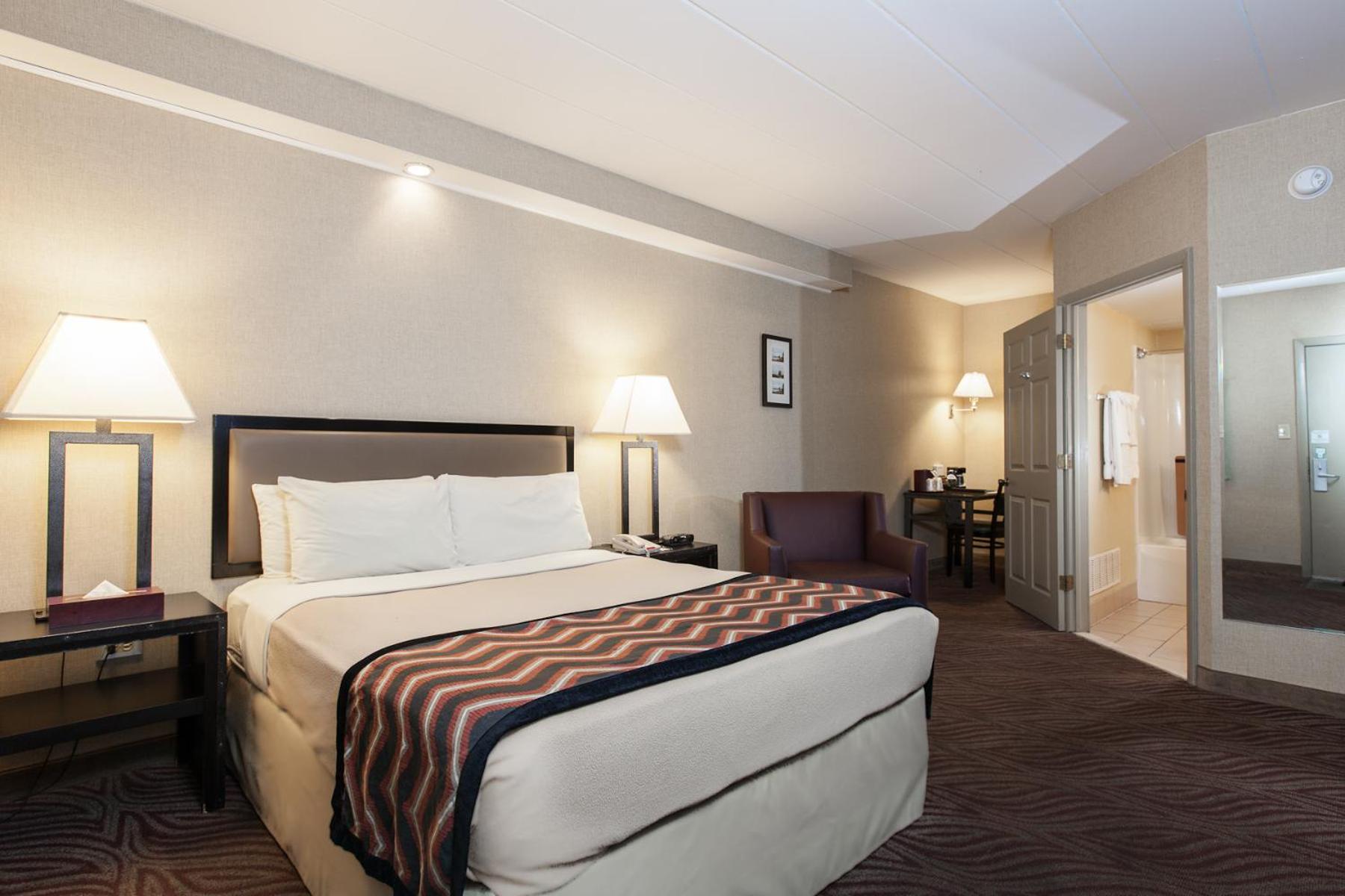 Superior Queen Room - Photo 1