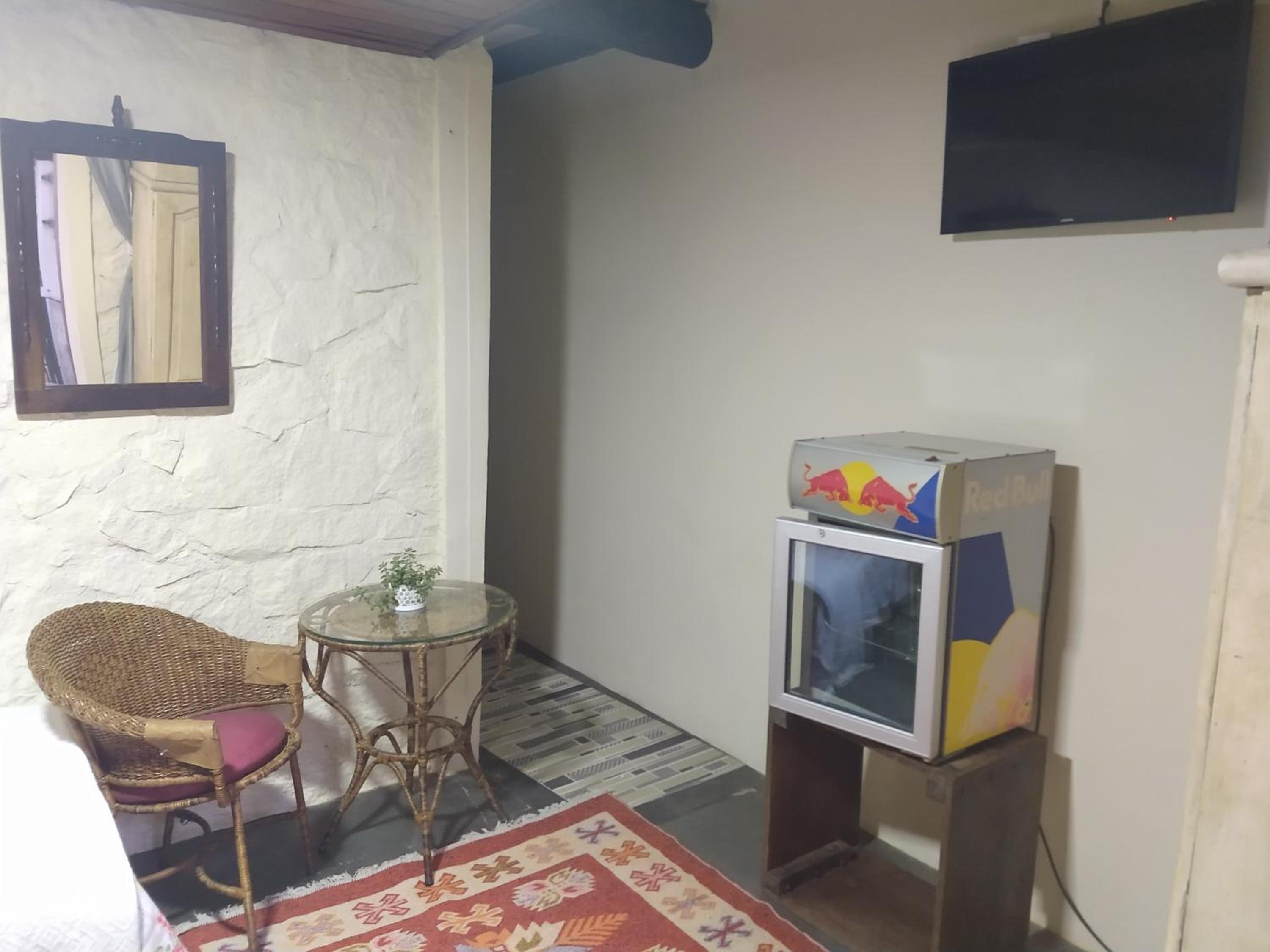 Rustic Suite - Ground Floor photo 2