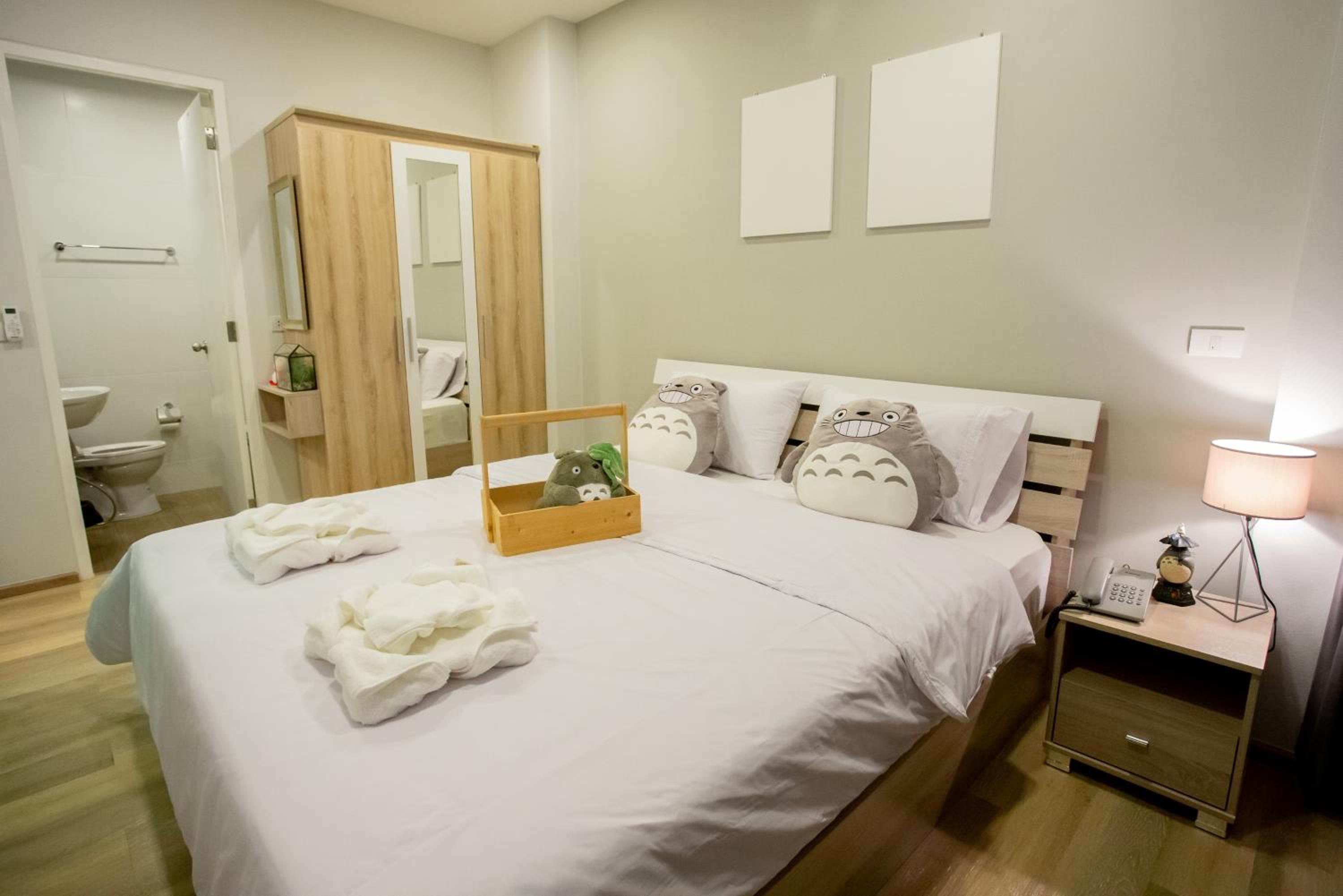 Standard Double Room - Photo 19