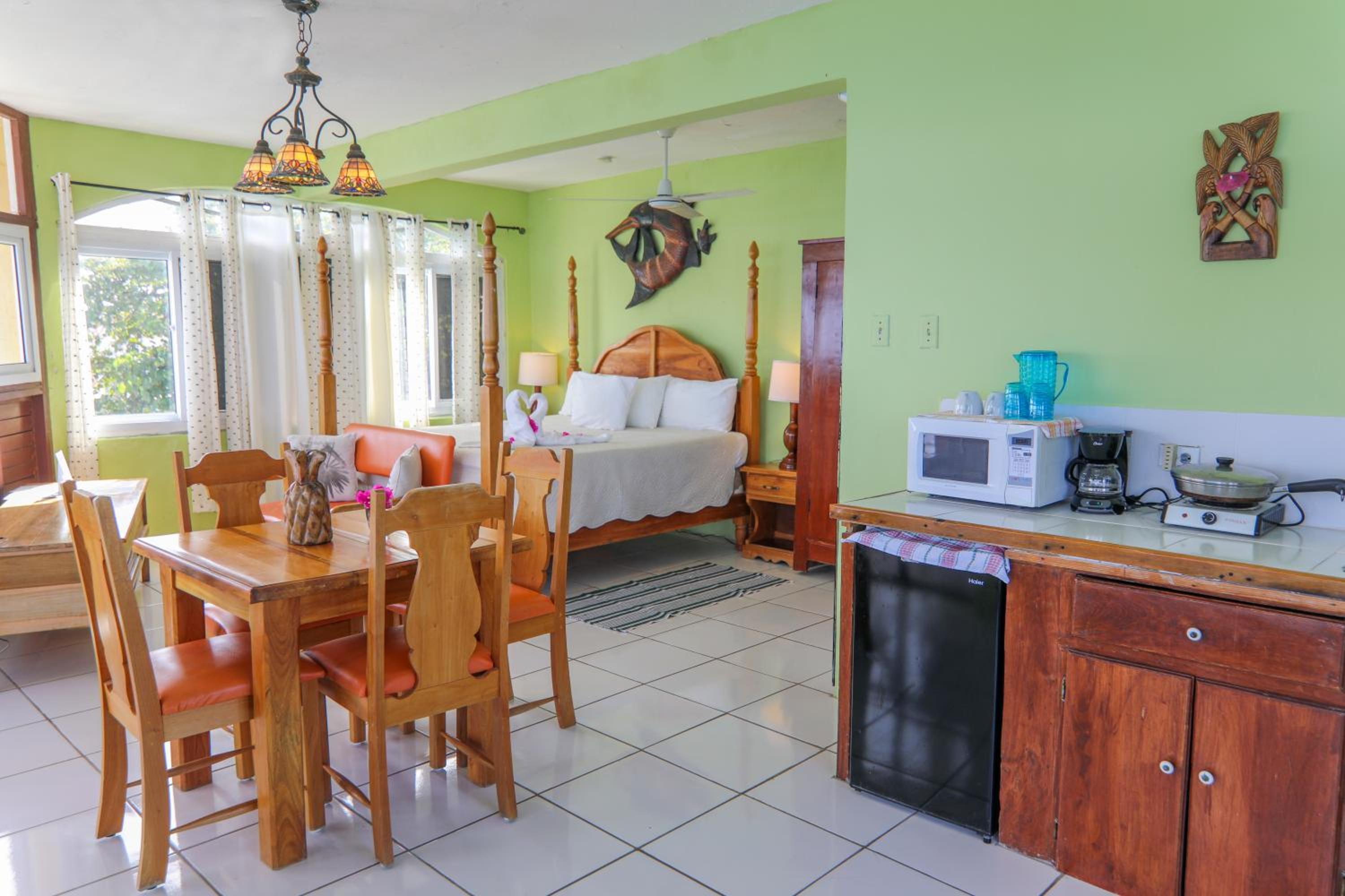 Penthouse Suite photo 3