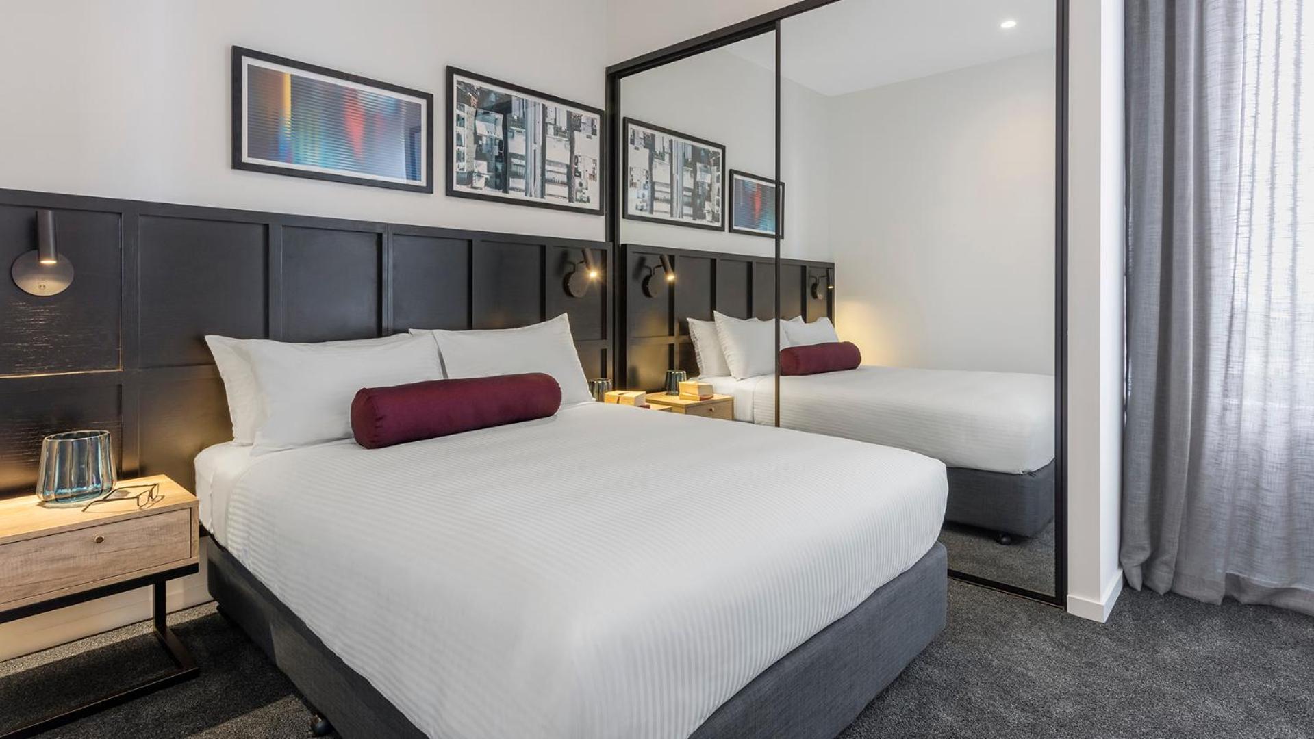 Executive Two-Bedroom Suite - No Housekeeping photo 3